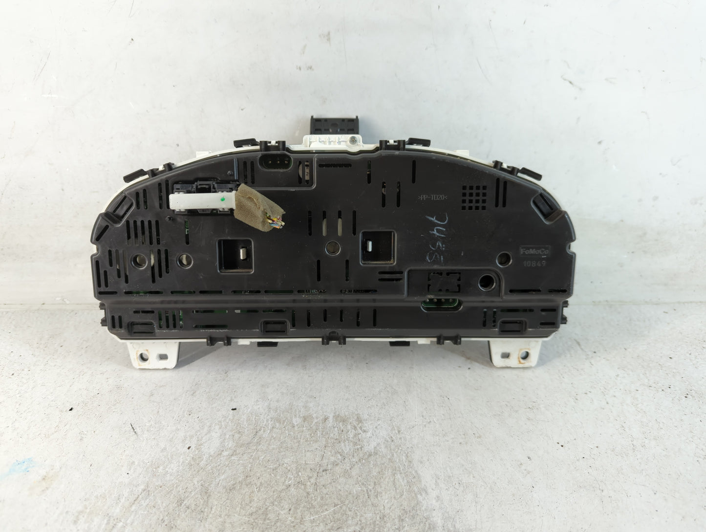 2010 Ford Fusion Instrument Cluster Speedometer Gauges P/N:AE5T-10849-NC Fits OEM Used Auto Parts - Oemusedautoparts1.com