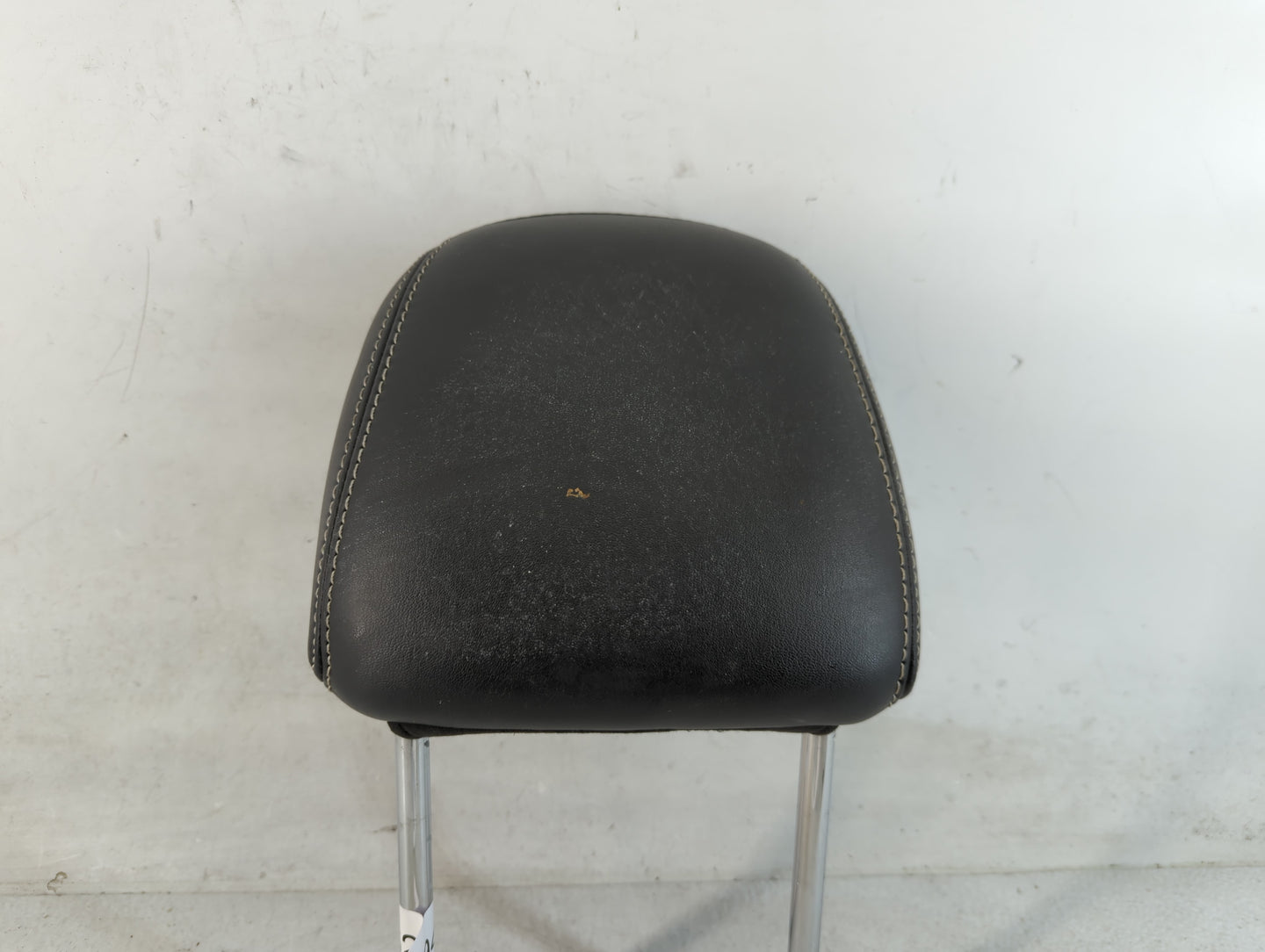 2010 Ford Fusion Headrest Head Rest Rear Seat Fits OEM Used Auto Parts - Oemusedautoparts1.com