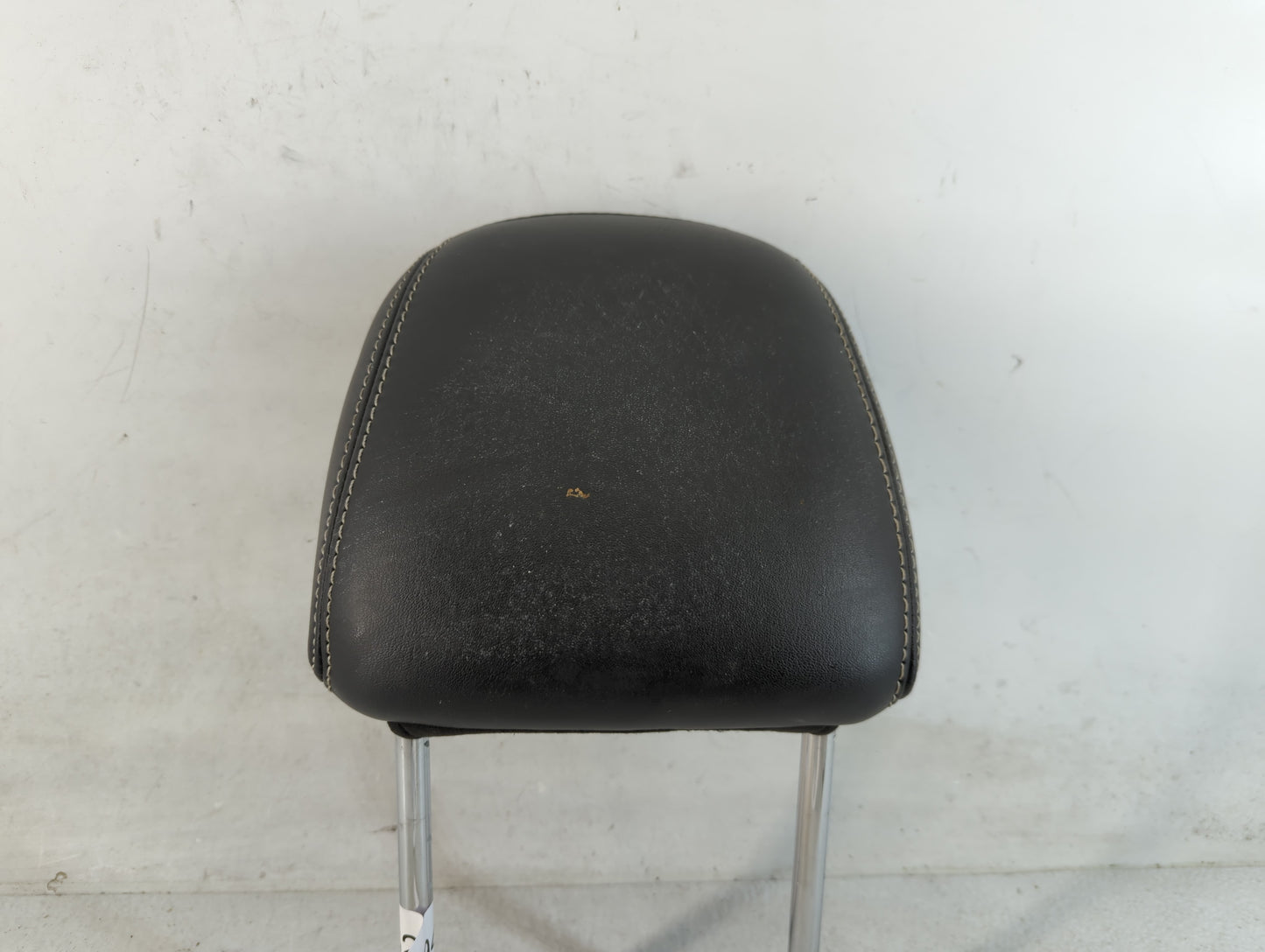2010 Ford Fusion Headrest Head Rest Rear Seat Fits OEM Used Auto Parts - Oemusedautoparts1.com