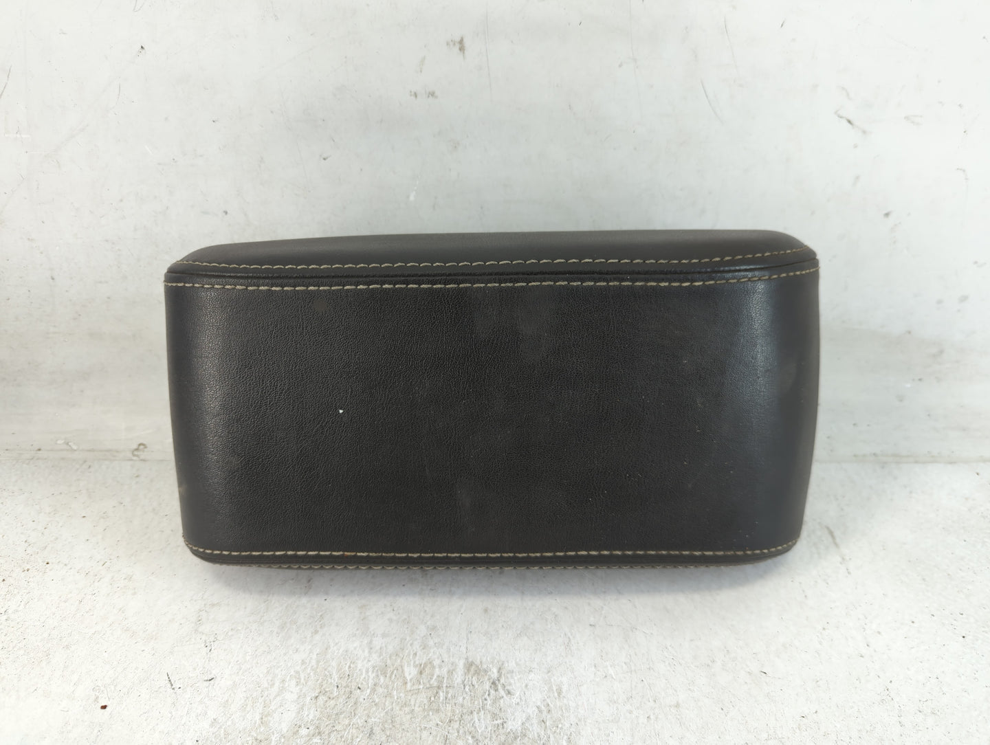 2010 Ford Fusion Center Console Armrest Cover Lid Fits OEM Used Auto Parts - Oemusedautoparts1.com