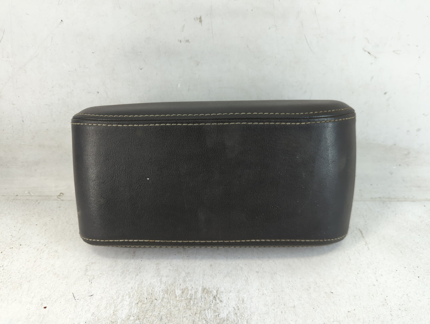 2010 Ford Fusion Center Console Armrest Cover Lid Fits OEM Used Auto Parts - Oemusedautoparts1.com