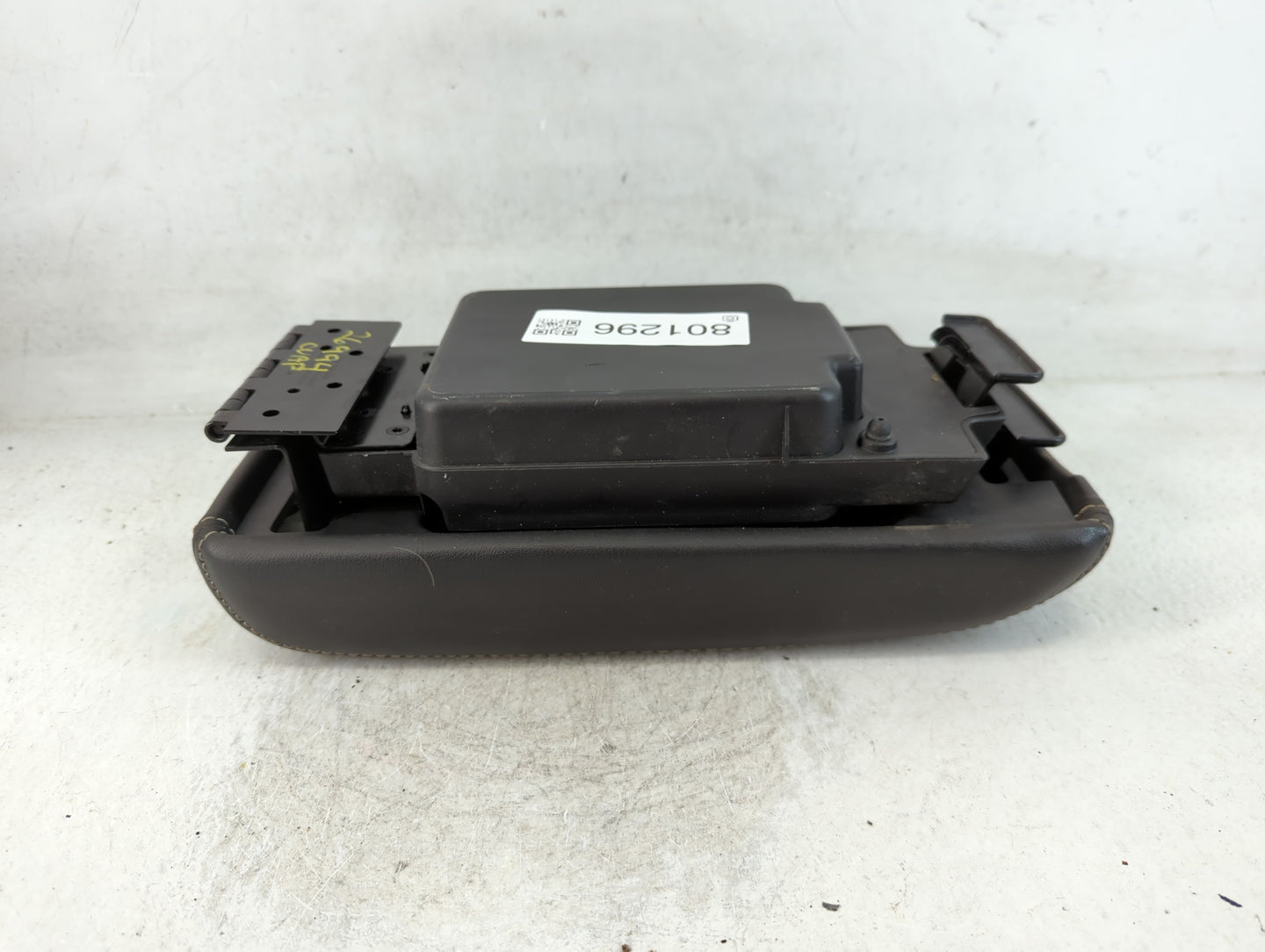2010 Ford Fusion Center Console Armrest Cover Lid Fits OEM Used Auto Parts - Oemusedautoparts1.com