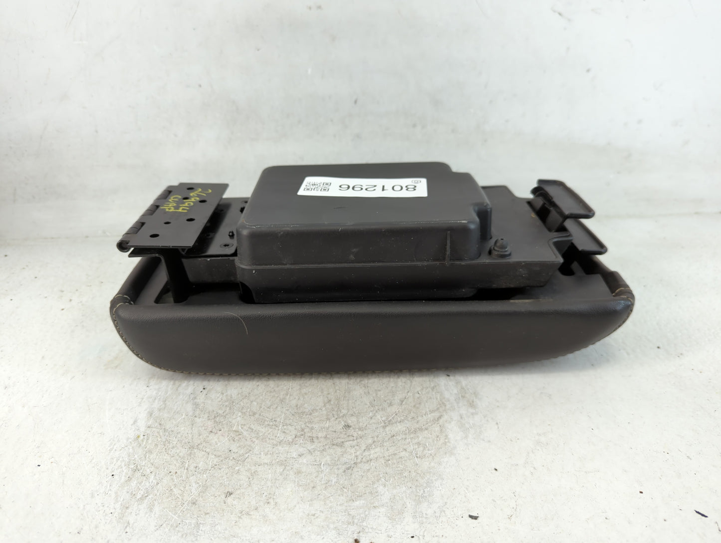 2010 Ford Fusion Center Console Armrest Cover Lid Fits OEM Used Auto Parts - Oemusedautoparts1.com