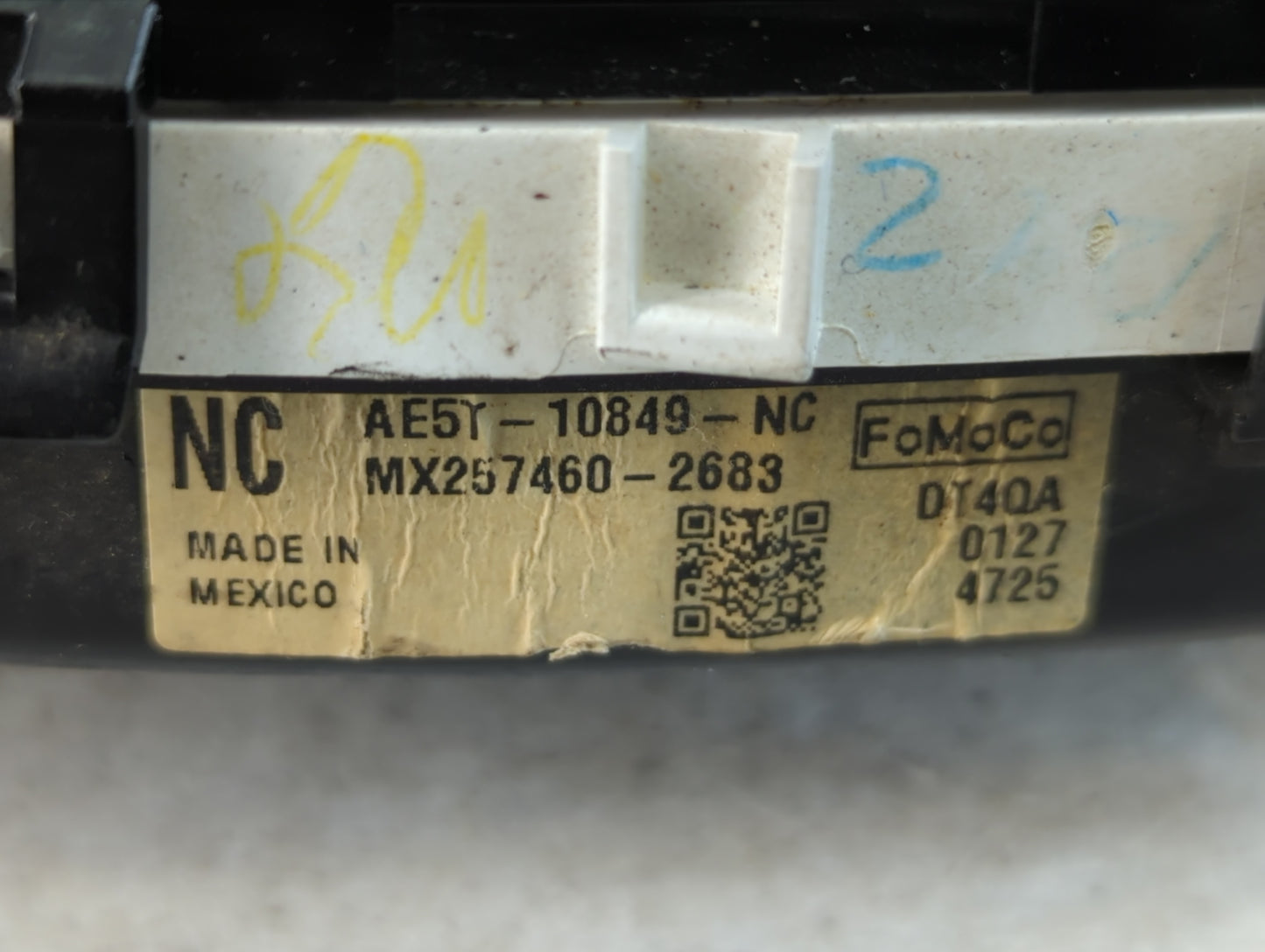 2010 Ford Fusion Instrument Cluster Speedometer Gauges P/N:AE5Y-10849-NC Fits OEM Used Auto Parts - Oemusedautoparts1.com
