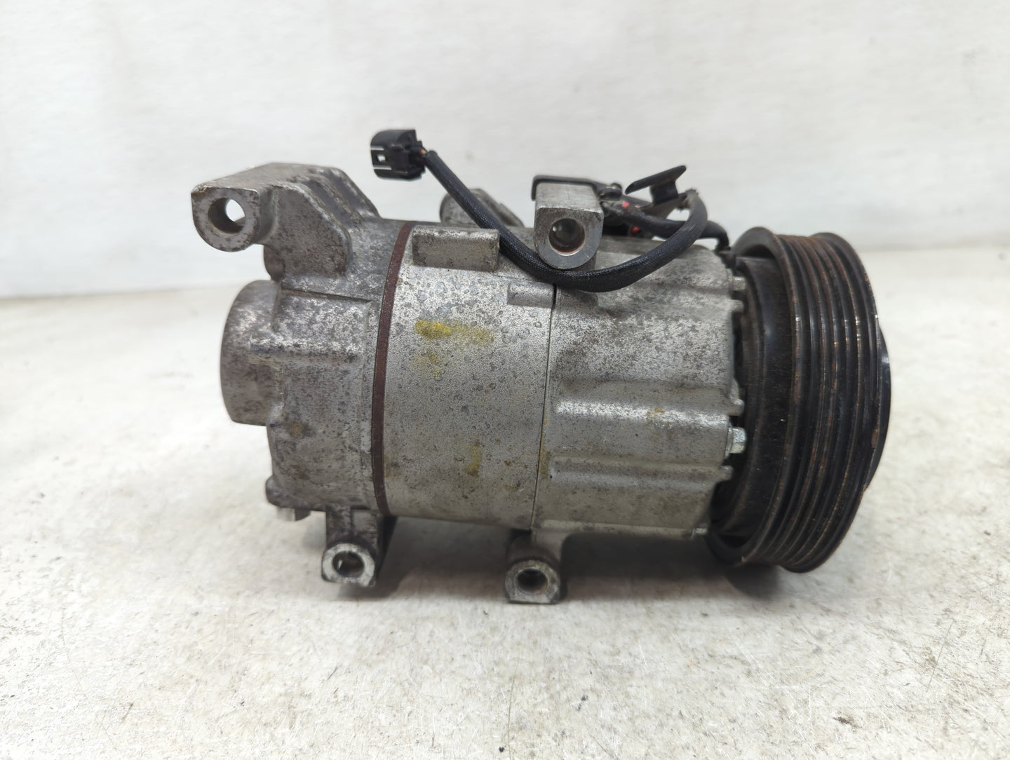 2007-2012 Ford Fusion Air Conditioning A/c Ac Compressor Oem - Oemusedautoparts1.com