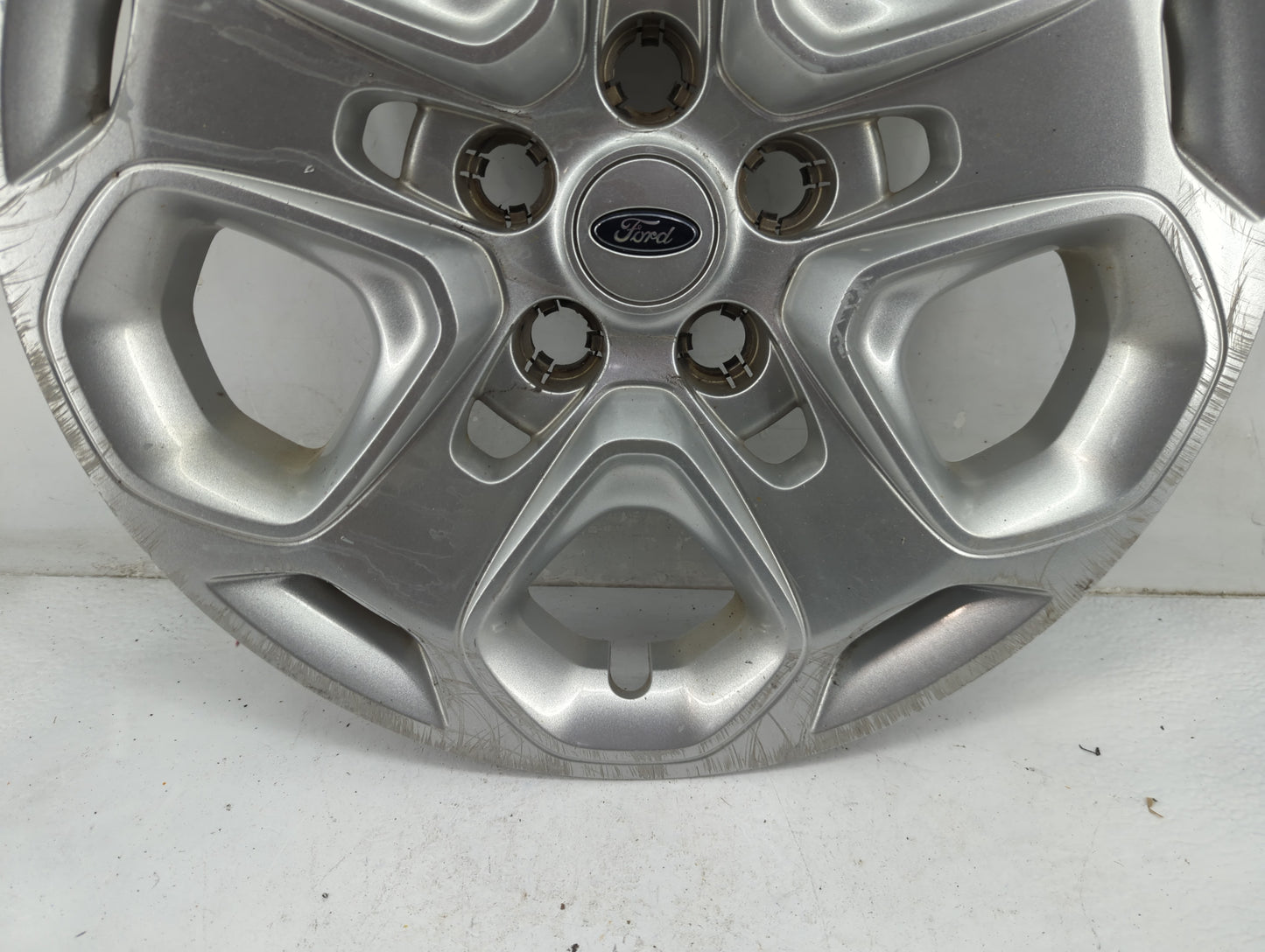 2010 Ford Fusion Hubcap Wheel Cover Silver - Oemusedautoparts1.com