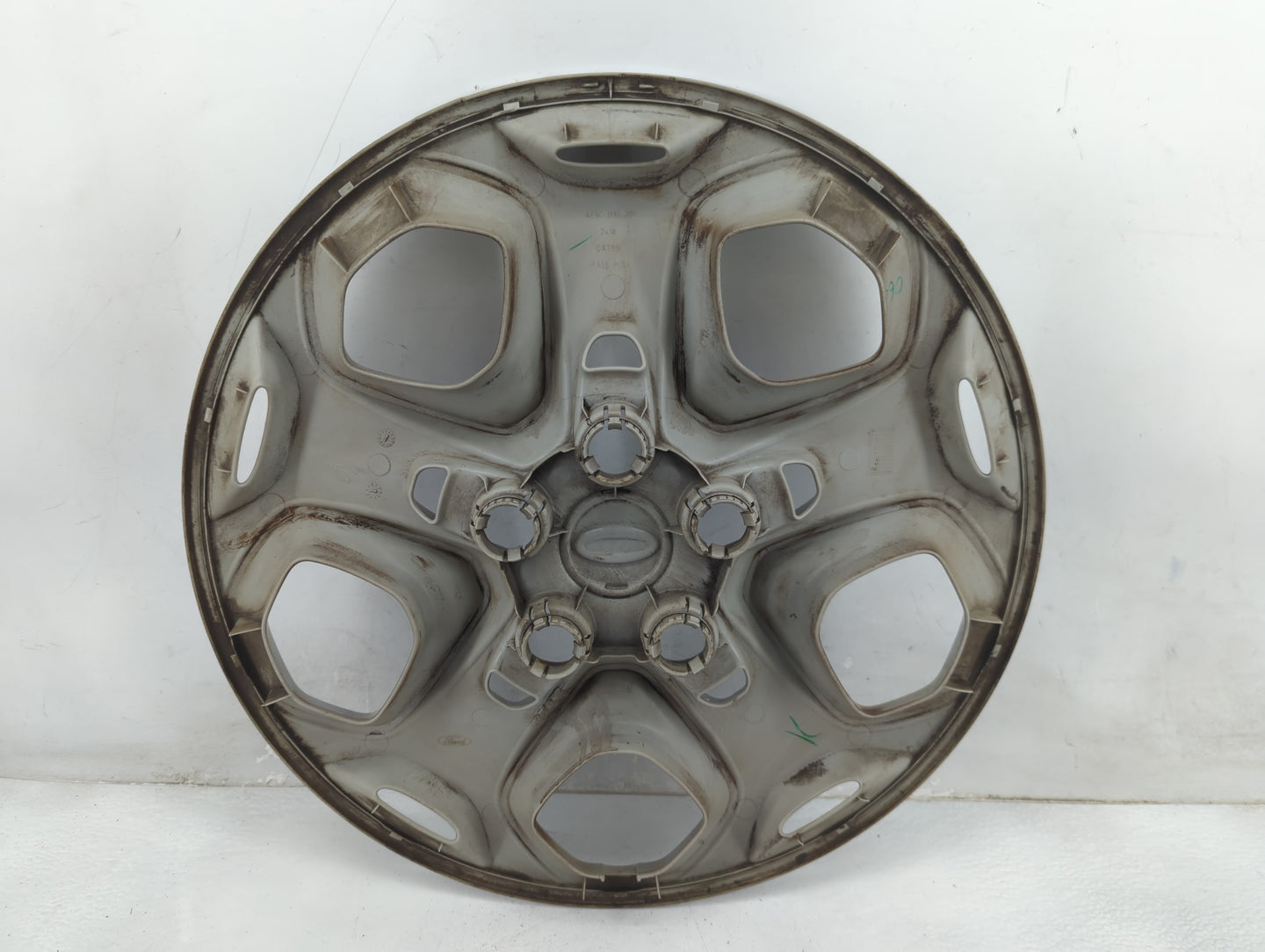 2010-2012 Ford Fusion Hubcap Wheel Cover Silver - Oemusedautoparts1.com