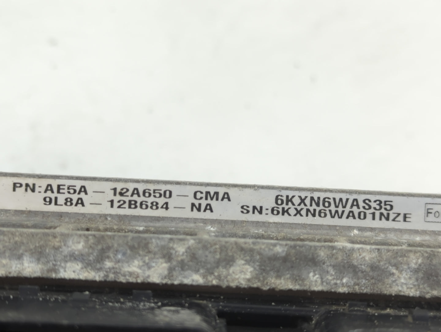 2010 Ford Fusion PCM Engine Control Computer ECU ECM PCU OEM P/N:6KXN6WAS35 9L8A-12B684-NA, AE5A-12A650-CMA Fits OEM Used Au