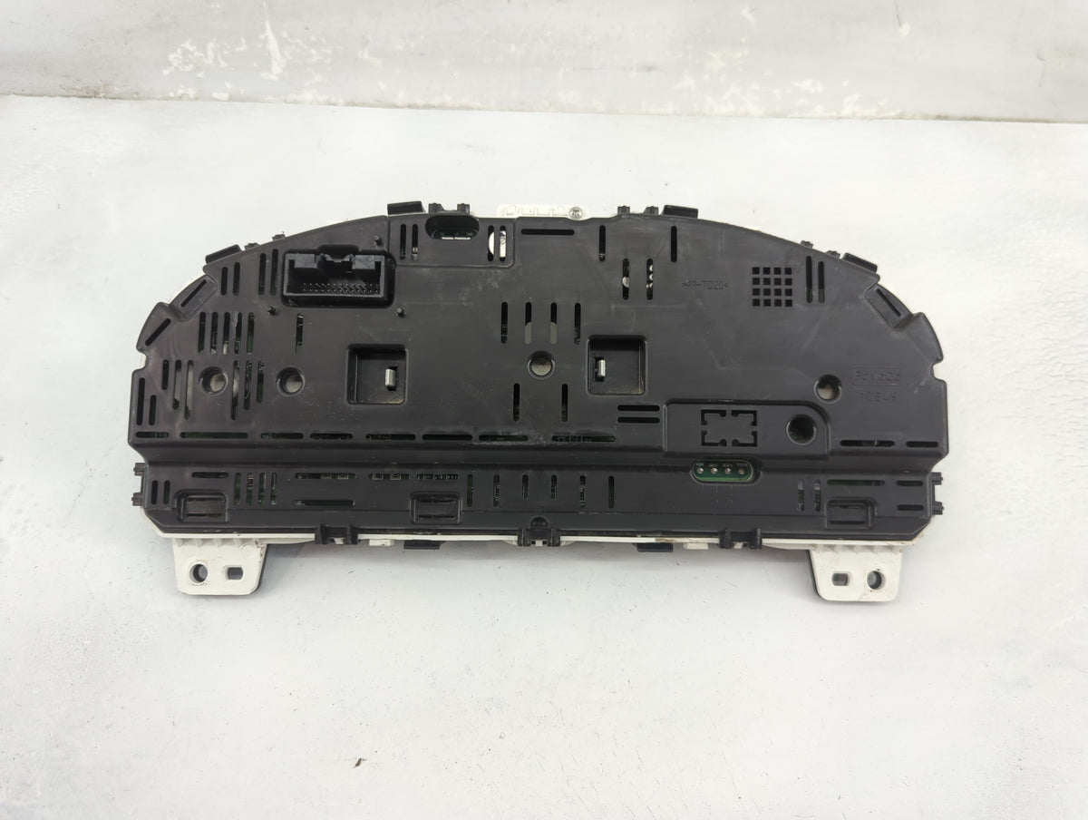 2010 Ford Fusion Instrument Cluster Speedometer Gauges P/N:AE5T-10849-RC Miles:123K Fits OEM Used Auto Parts - Oemusedautopa