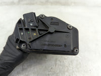 2010-2012 Ford Fusion Throttle Body Fits Fits 2009 2010 2011 2012 OEM Used Auto Parts - Oemusedautoparts1.com