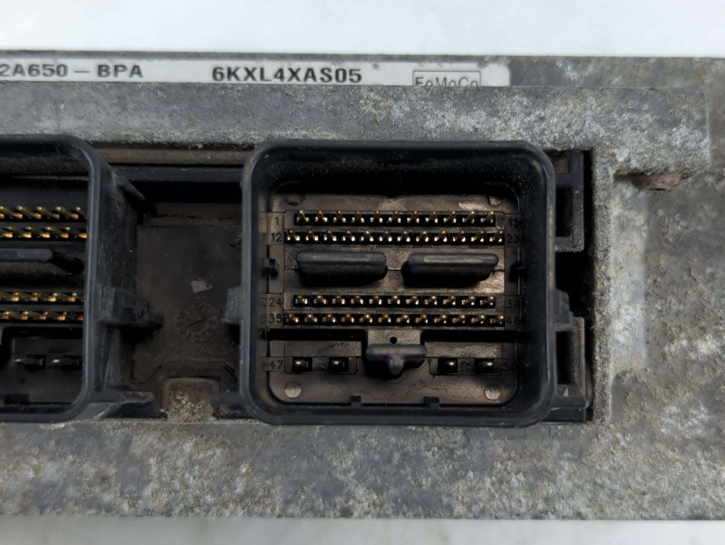 2010 Ford Fusion PCM Engine Control Computer ECU ECM PCU OEM P/N:9L8A-12B684-MA AE5A-12A650-BPA Fits OEM Used Auto Parts - O