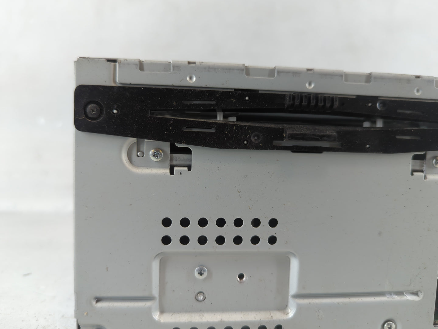 2010 Ford Fusion Radio AM FM Cd Player Receiver Replacement P/N:9E5T-19C157-AB Fits OEM Used Auto Parts - Oemusedautoparts1.