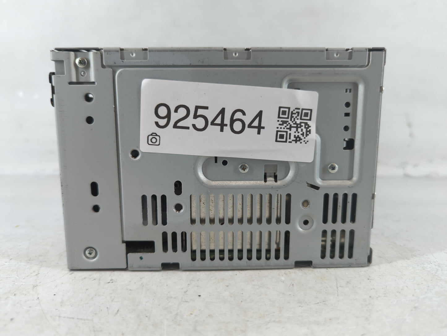 2010 Ford Fusion Radio AM FM Cd Player Receiver Replacement P/N:9E5T-19C157-AB Fits OEM Used Auto Parts - Oemusedautoparts1.