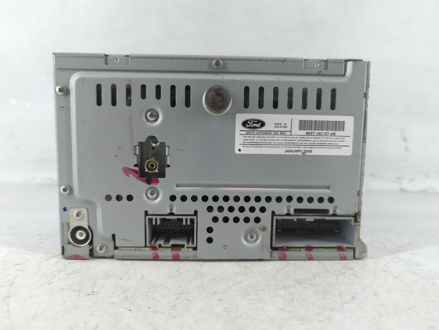 2010 Ford Fusion Radio AM FM Cd Player Receiver Replacement P/N:9E5T-19C157-AB Fits OEM Used Auto Parts - Oemusedautoparts1.