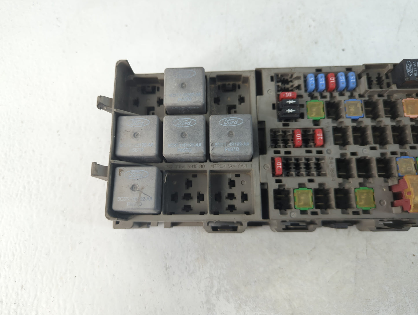 2010-2012 Ford Fusion Fusebox Fuse Box Panel Relay Module Fits Fits 2010 2011 2012 OEM Used Auto Parts - Oemusedautoparts1.c