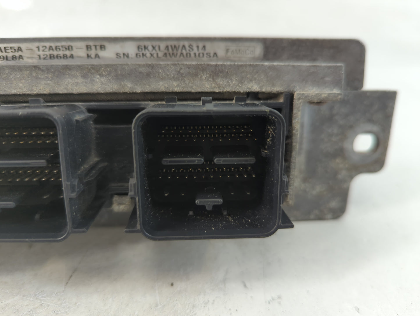 2010 Ford Fusion PCM Engine Control Computer ECU ECM PCU OEM P/N:9L8A-12B684-KA AE5A-12A650-BTB Fits OEM Used Auto Parts - O
