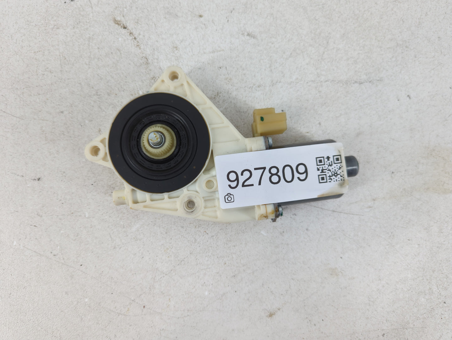 2010-2012 Ford Fusion Driver Front Left Power Window Motor - Oemusedautoparts1.com