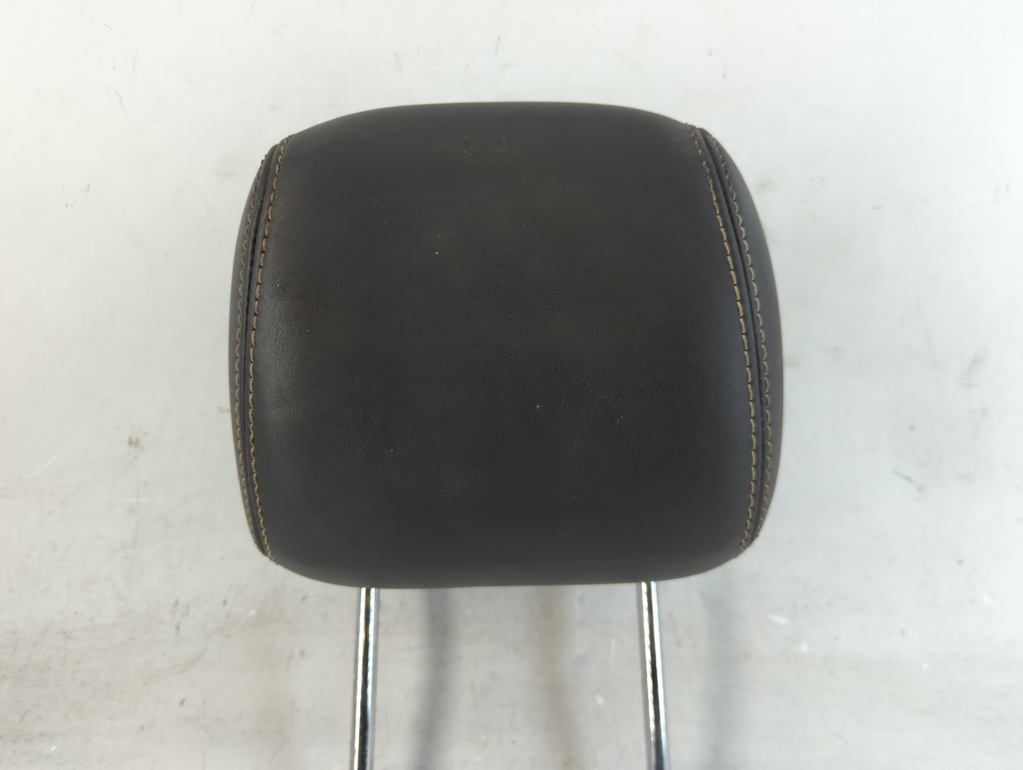 2010 Ford Fusion Headrest Head Rest Front Driver Passenger Seat Fits OEM Used Auto Parts - Oemusedautoparts1.com