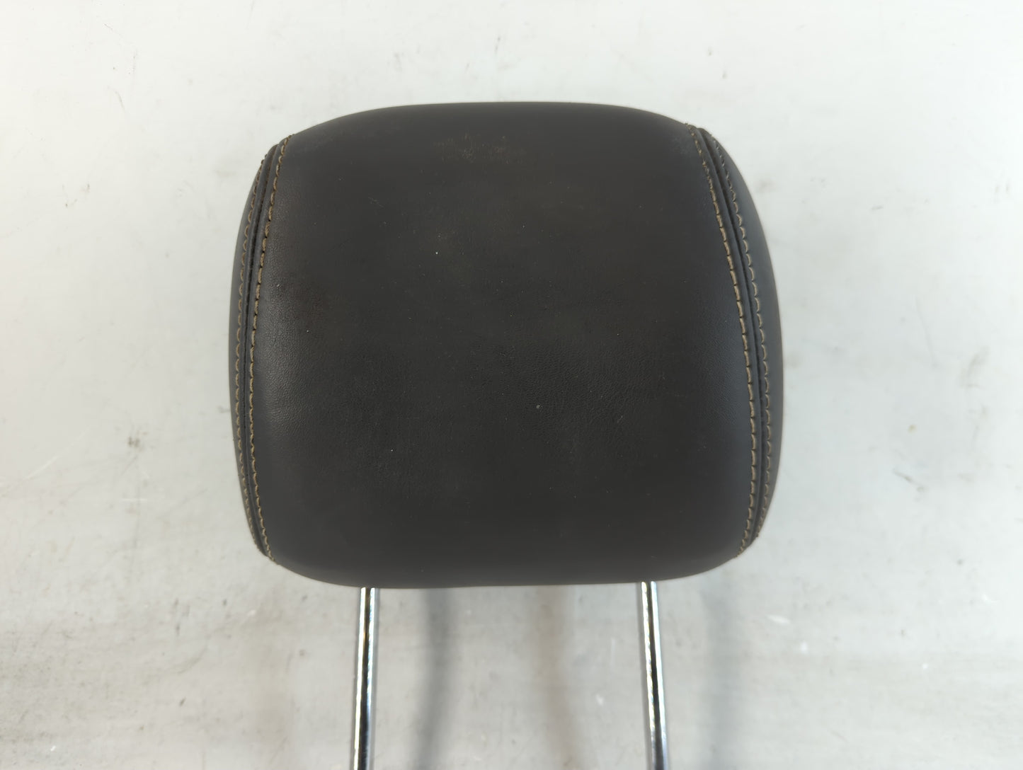 2010 Ford Fusion Headrest Head Rest Front Driver Passenger Seat Fits OEM Used Auto Parts - Oemusedautoparts1.com