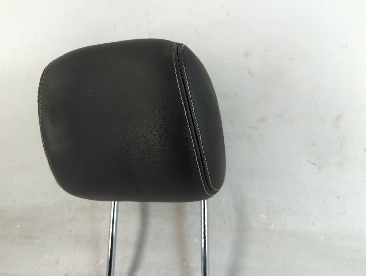2010 Ford Fusion Headrest Head Rest Front Driver Passenger Seat Fits OEM Used Auto Parts - Oemusedautoparts1.com