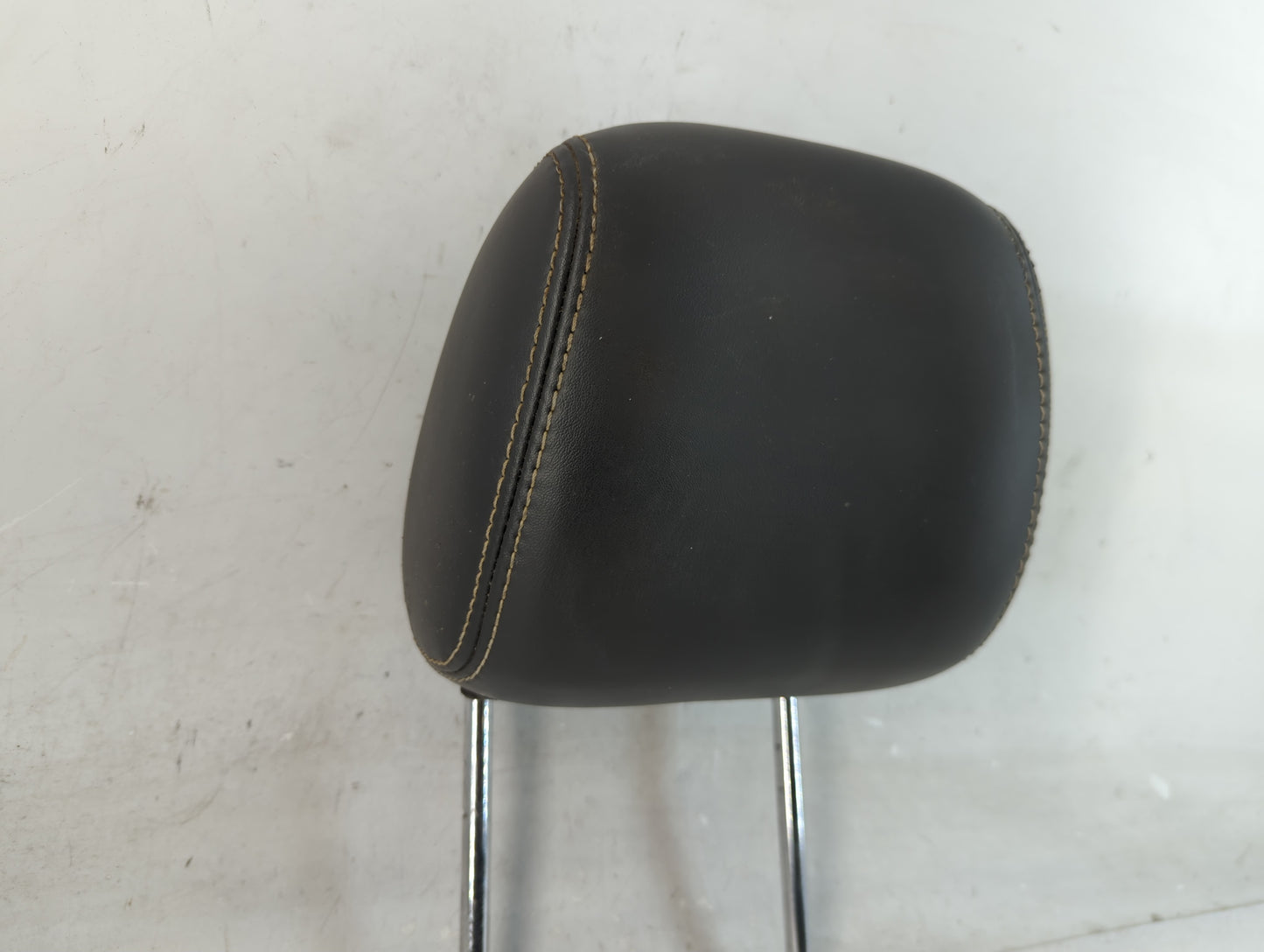 2010 Ford Fusion Headrest Head Rest Front Driver Passenger Seat Fits OEM Used Auto Parts - Oemusedautoparts1.com