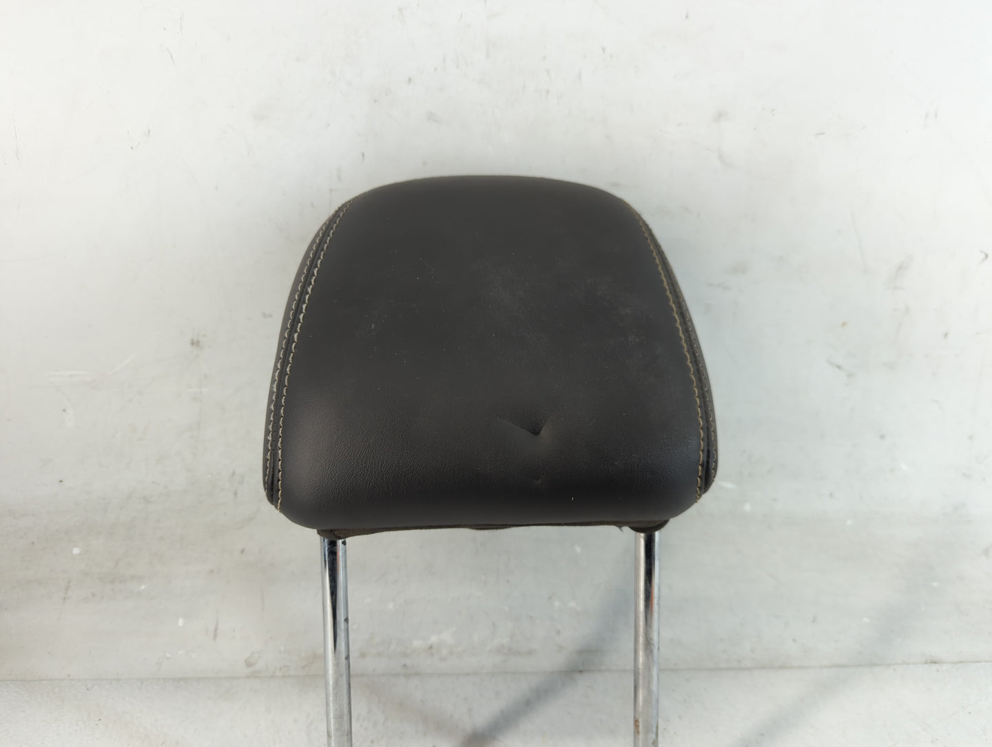 2010 Ford Fusion Headrest Head Rest Front Driver Passenger Seat Fits OEM Used Auto Parts - Oemusedautoparts1.com