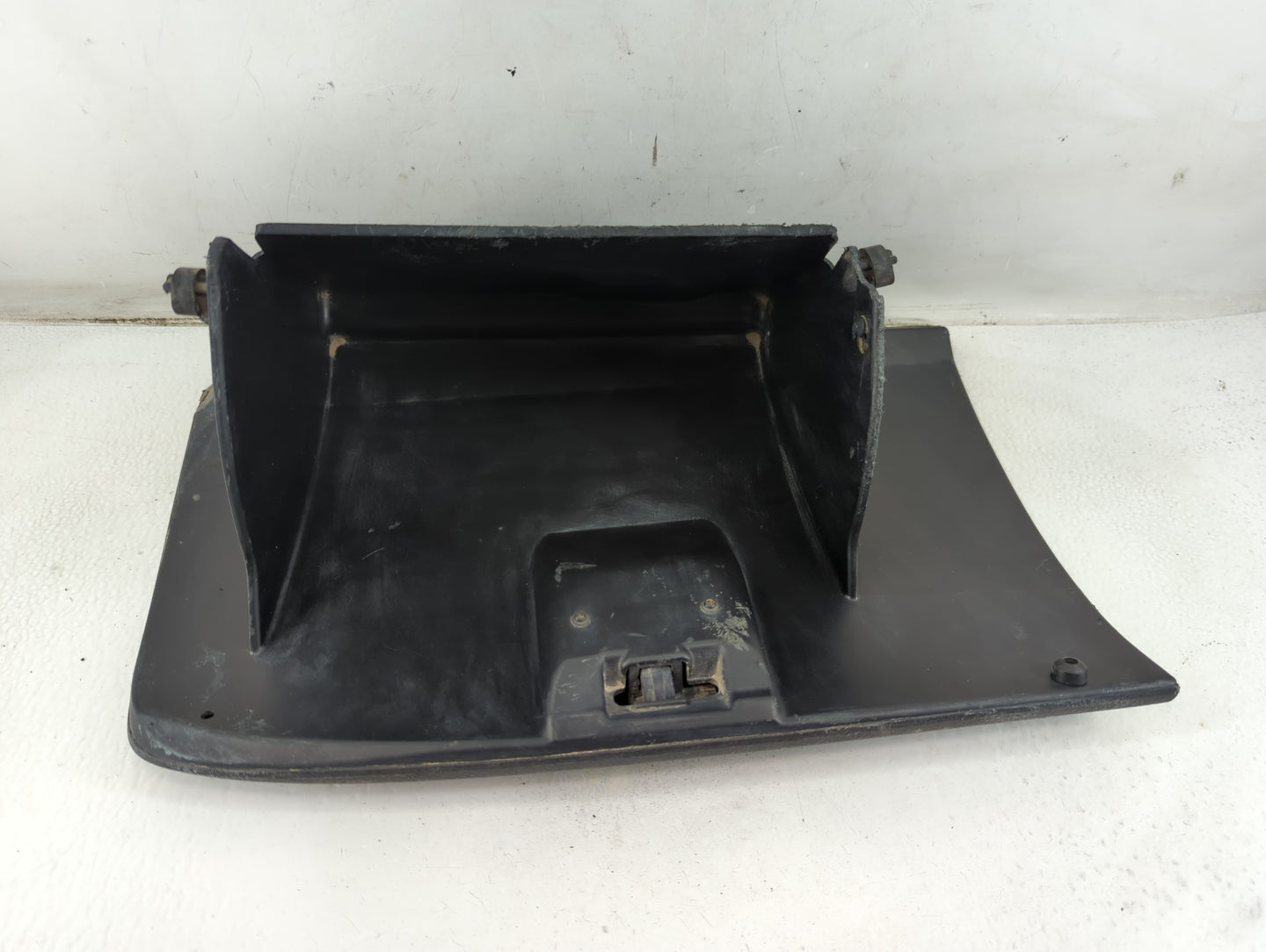 2010 Ford Fusion Passenger Glove Box Door Storage Compartment 935762 - Oemusedautoparts1.com