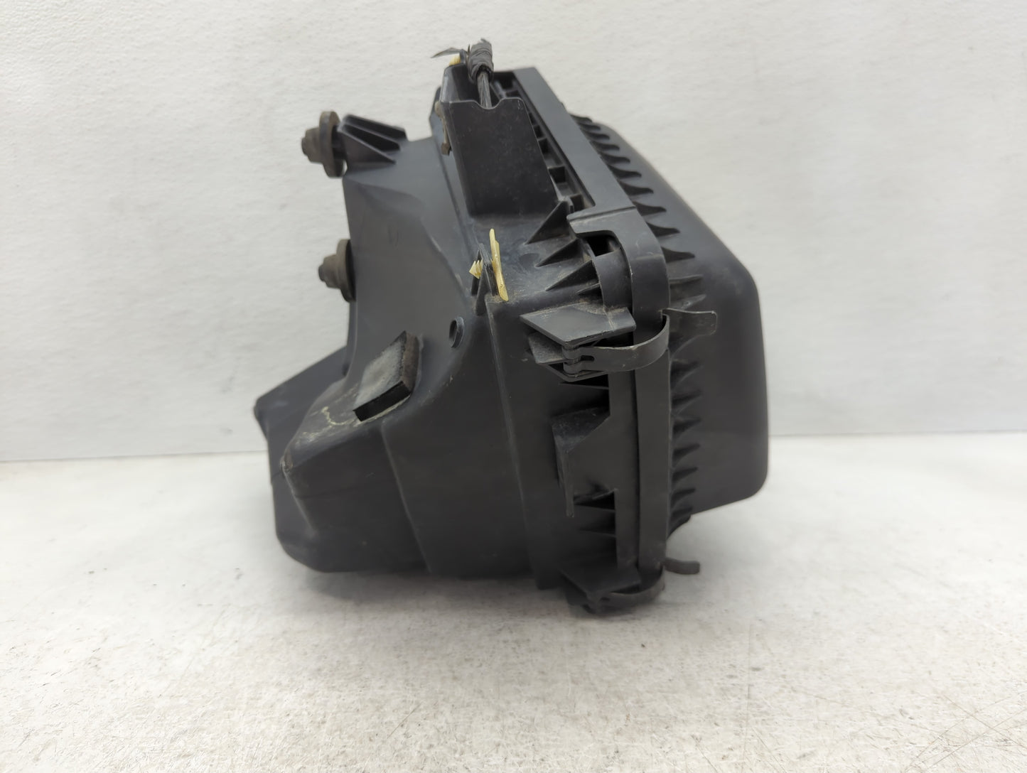 2005-2009 Ford Mustang Air Cleaner Intake-duct Hose Tube - Oemusedautoparts1.com