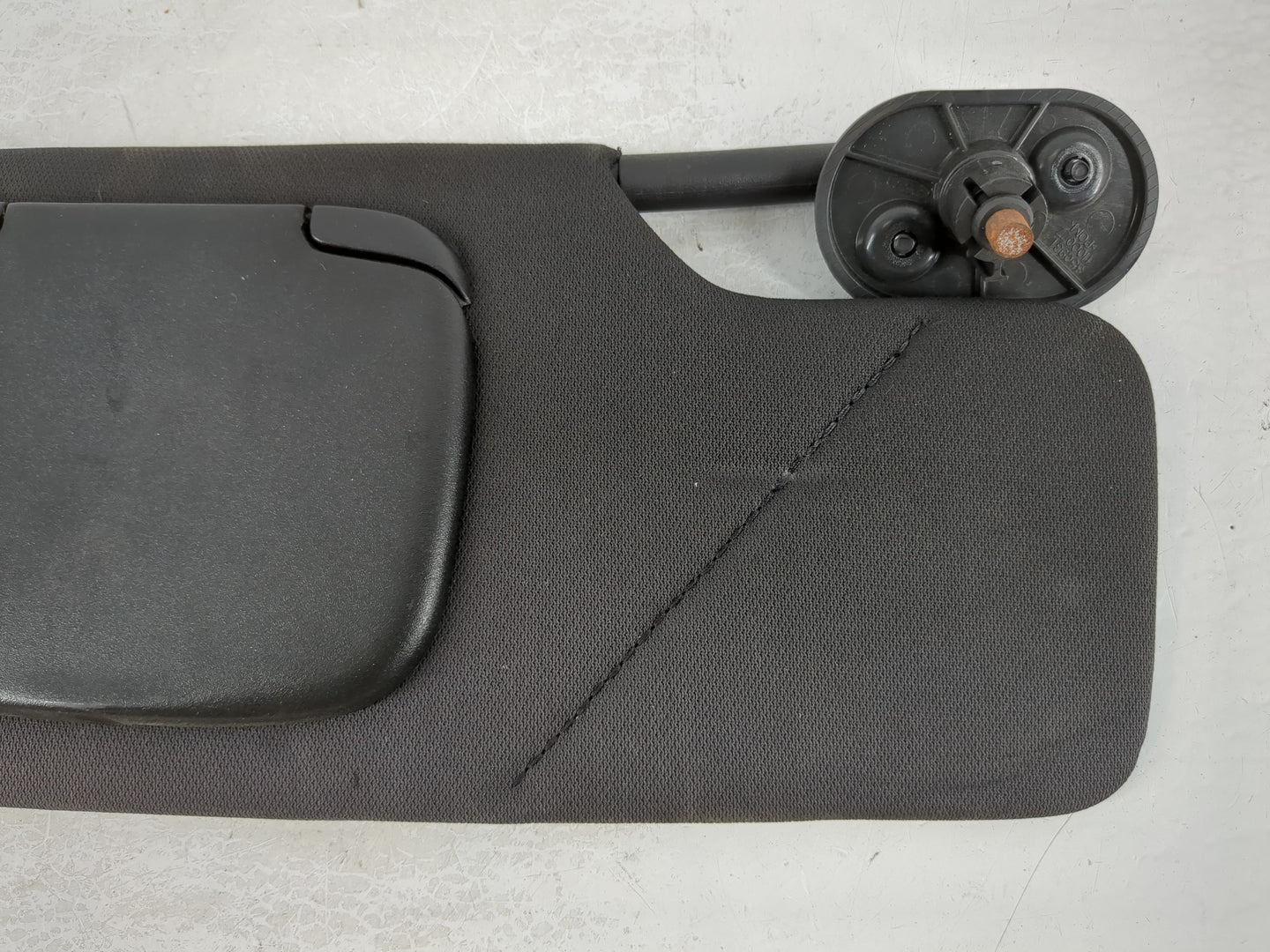 2010-2011 Ford Mustang Sun Visor Shade Replacement Passenger Right Mirror Fits Fits 2010 2011 OEM Used Auto Parts - Oemuseda