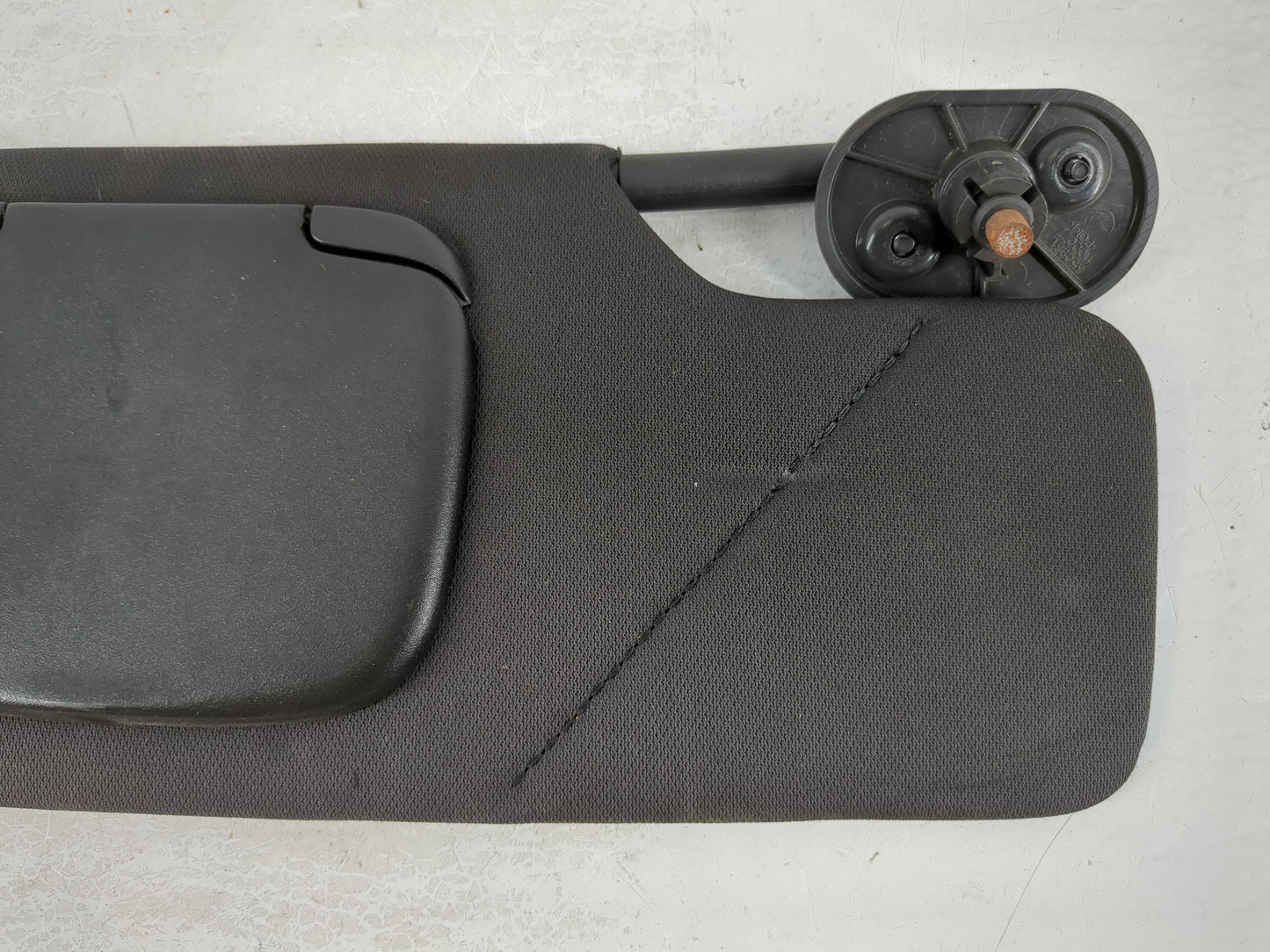 2010-2011 Ford Mustang Sun Visor Shade Replacement Passenger Right Mirror Fits Fits 2010 2011 OEM Used Auto Parts - Oemuseda