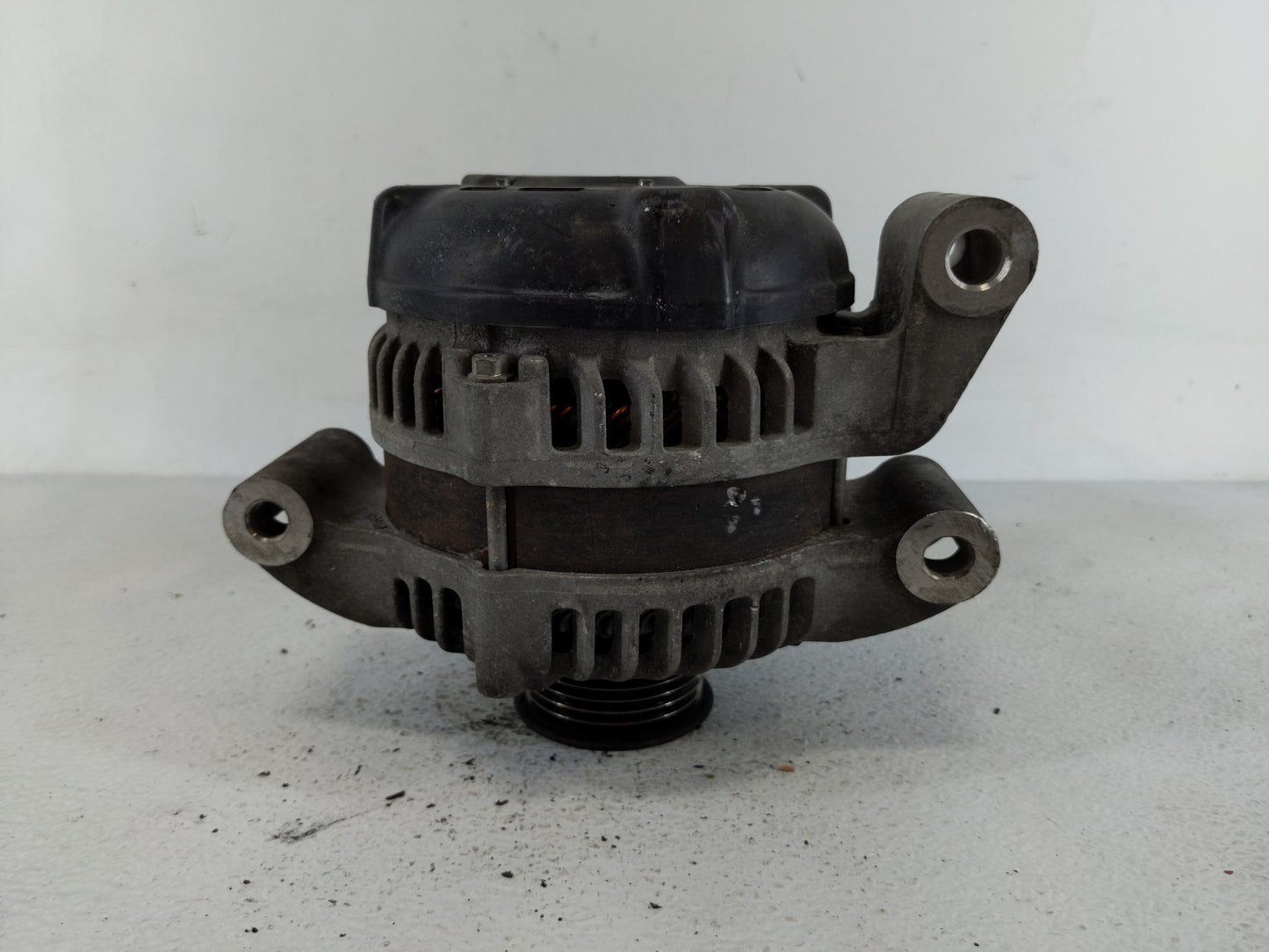 2009-2010 Ford Mustang Alternator Replacement Generator Charging Assembly Engine OEM P/N:9R3T-10300-AA Fits Fits 2009 2010 O