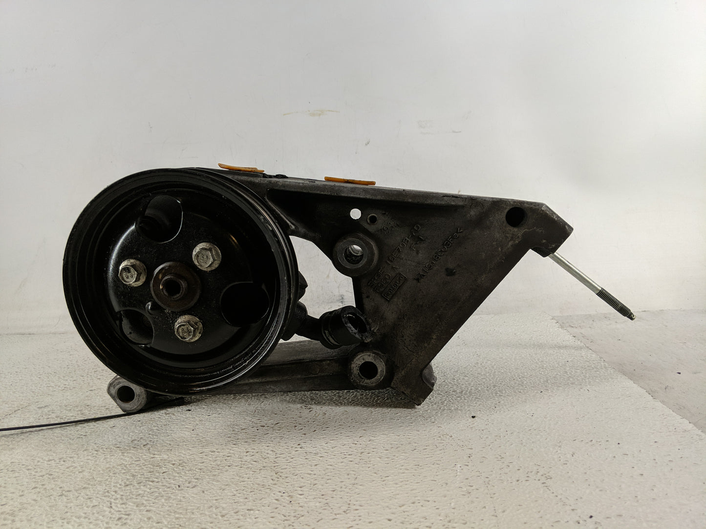 2005-2010 Ford Mustang Power Steering Column Pump Oem - Oemusedautoparts1.com