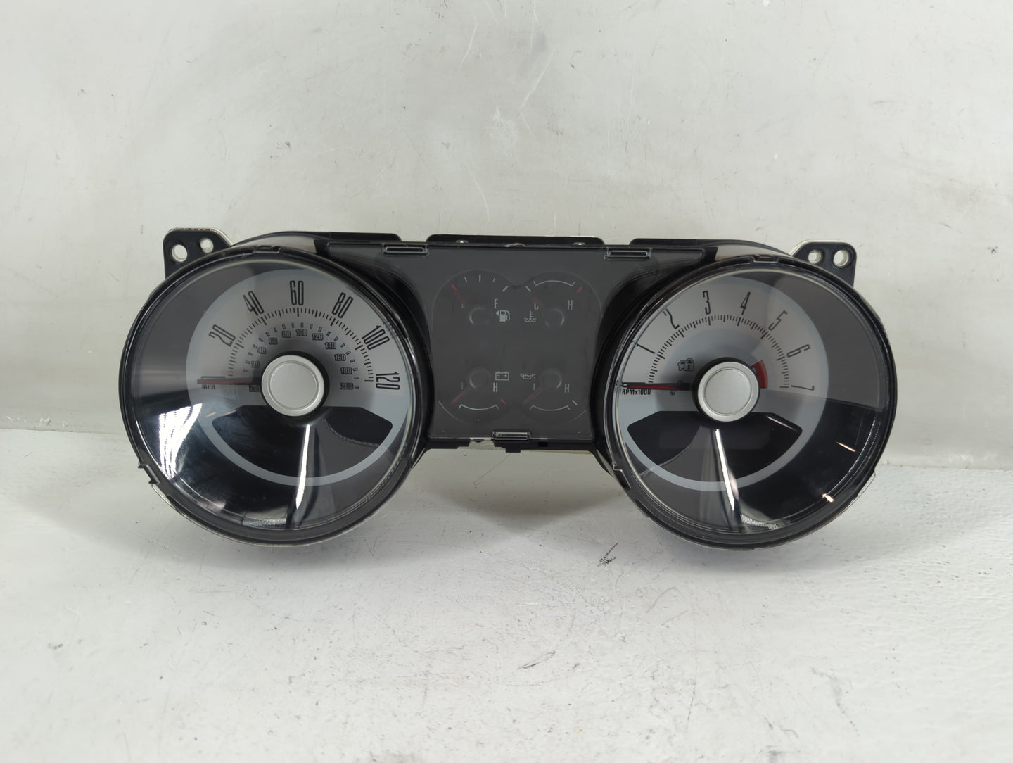 2010 Ford Mustang Instrument Cluster Speedometer Gauges Fits OEM Used Auto Parts - Oemusedautoparts1.com