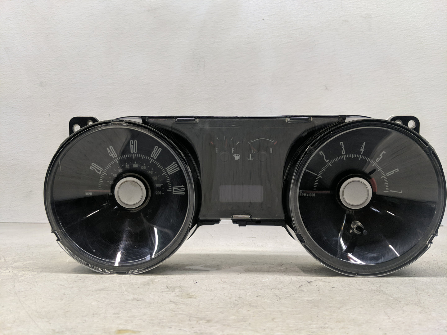 2010 Ford Mustang Instrument Cluster Speedometer Gauges P/N:AR33-10890 Miles: Fits OEM Used Auto Parts - Oemusedautoparts1.c