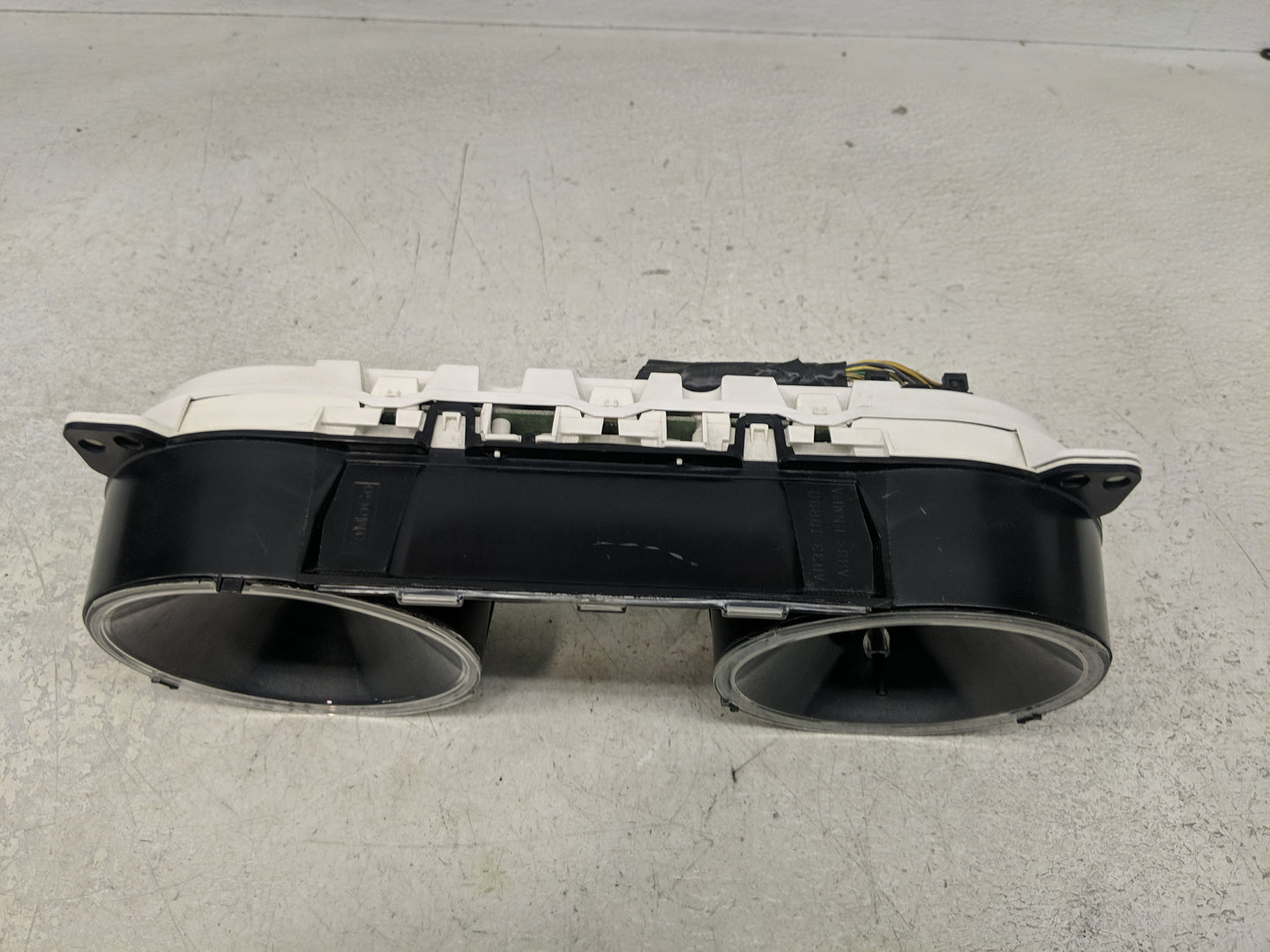 2010 Ford Mustang Instrument Cluster Speedometer Gauges P/N:AR33-10890 Miles: Fits OEM Used Auto Parts - Oemusedautoparts1.c