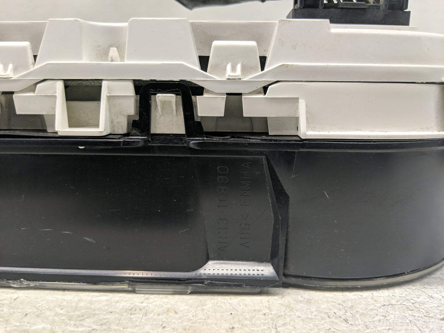 2010 Ford Mustang Instrument Cluster Speedometer Gauges P/N:AR33-10890 Miles: Fits OEM Used Auto Parts - Oemusedautoparts1.c