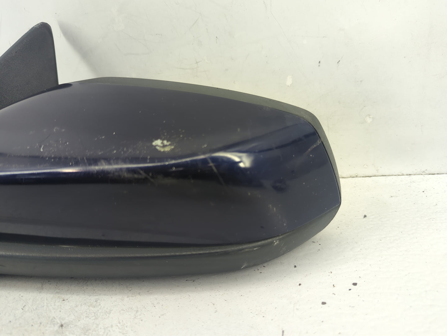 2010 Ford Mustang Driver Side View Mirror - Left Door Mirror OEM Used - Oemusedautoparts1.com