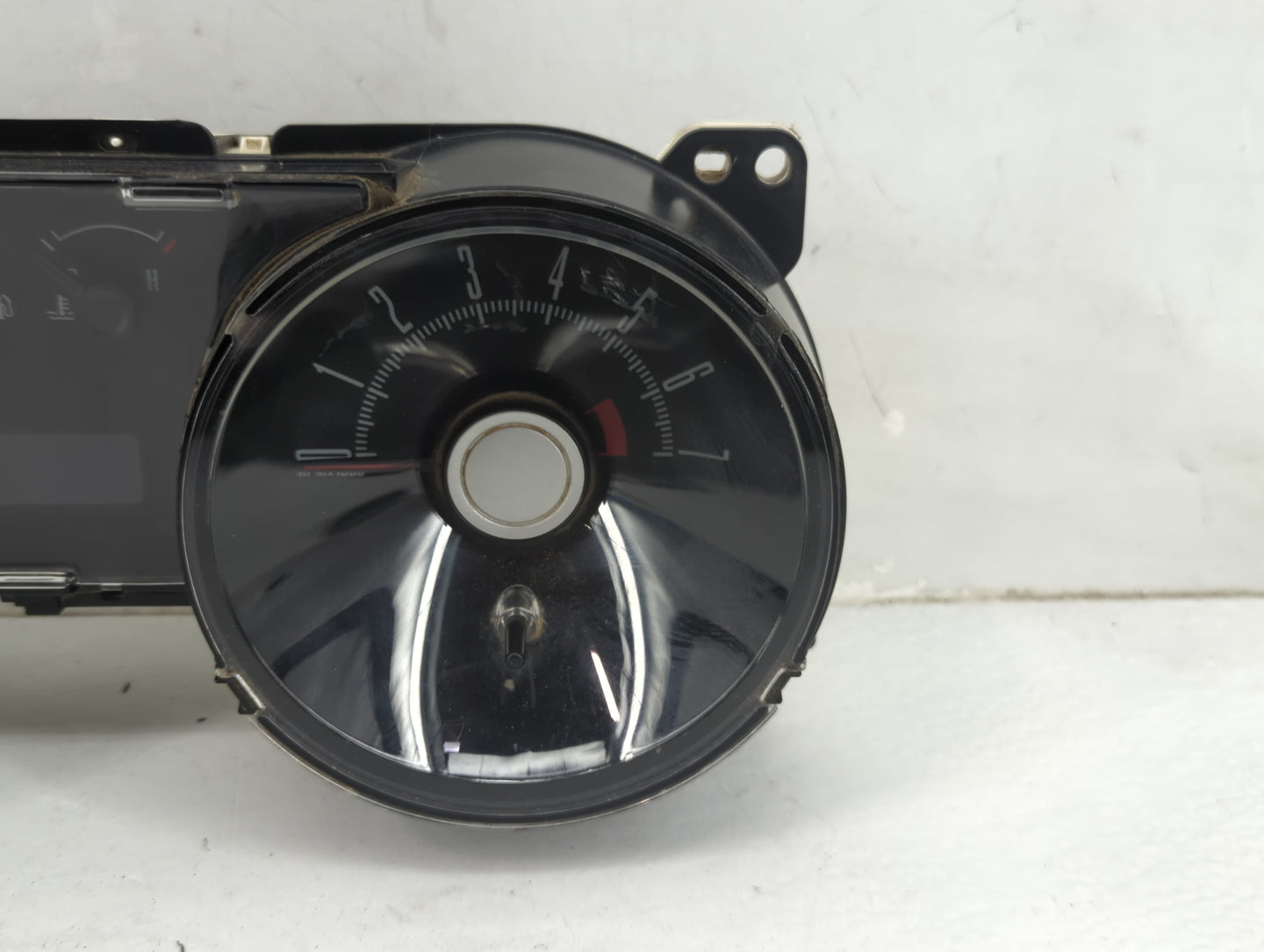 2010 Ford Mustang Instrument Cluster Speedometer Gauges Fits OEM Used Auto Parts - Oemusedautoparts1.com