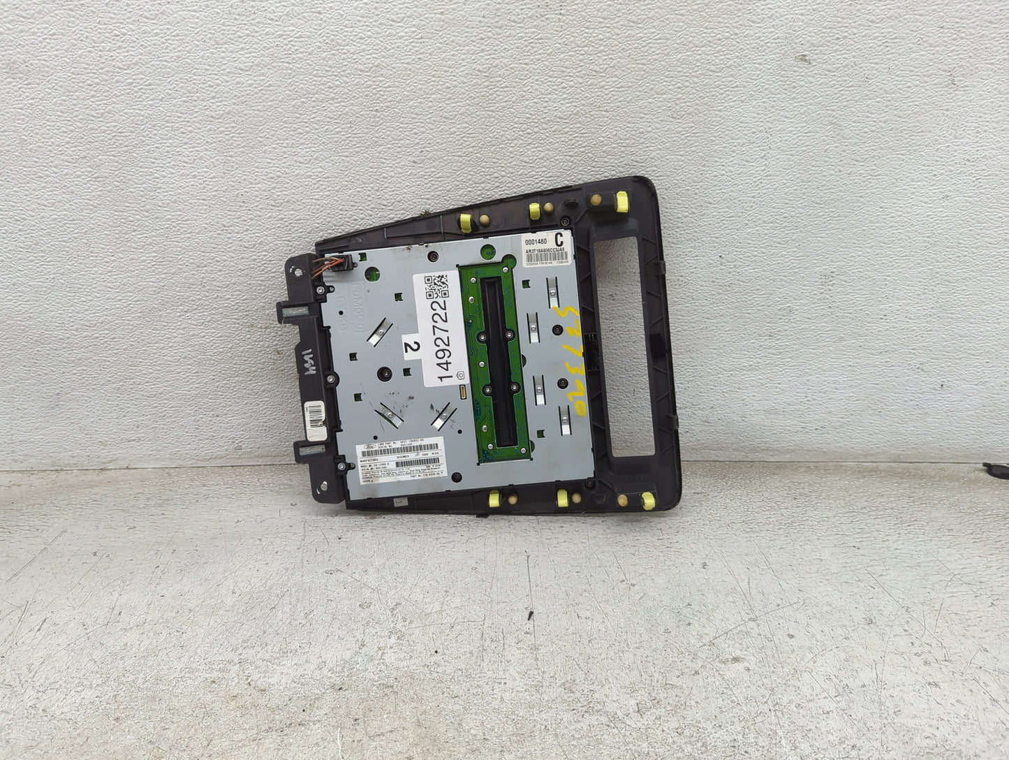 2010-2010 Ford Mustang Radio Control Panel 1492722 - Oemusedautoparts1.com