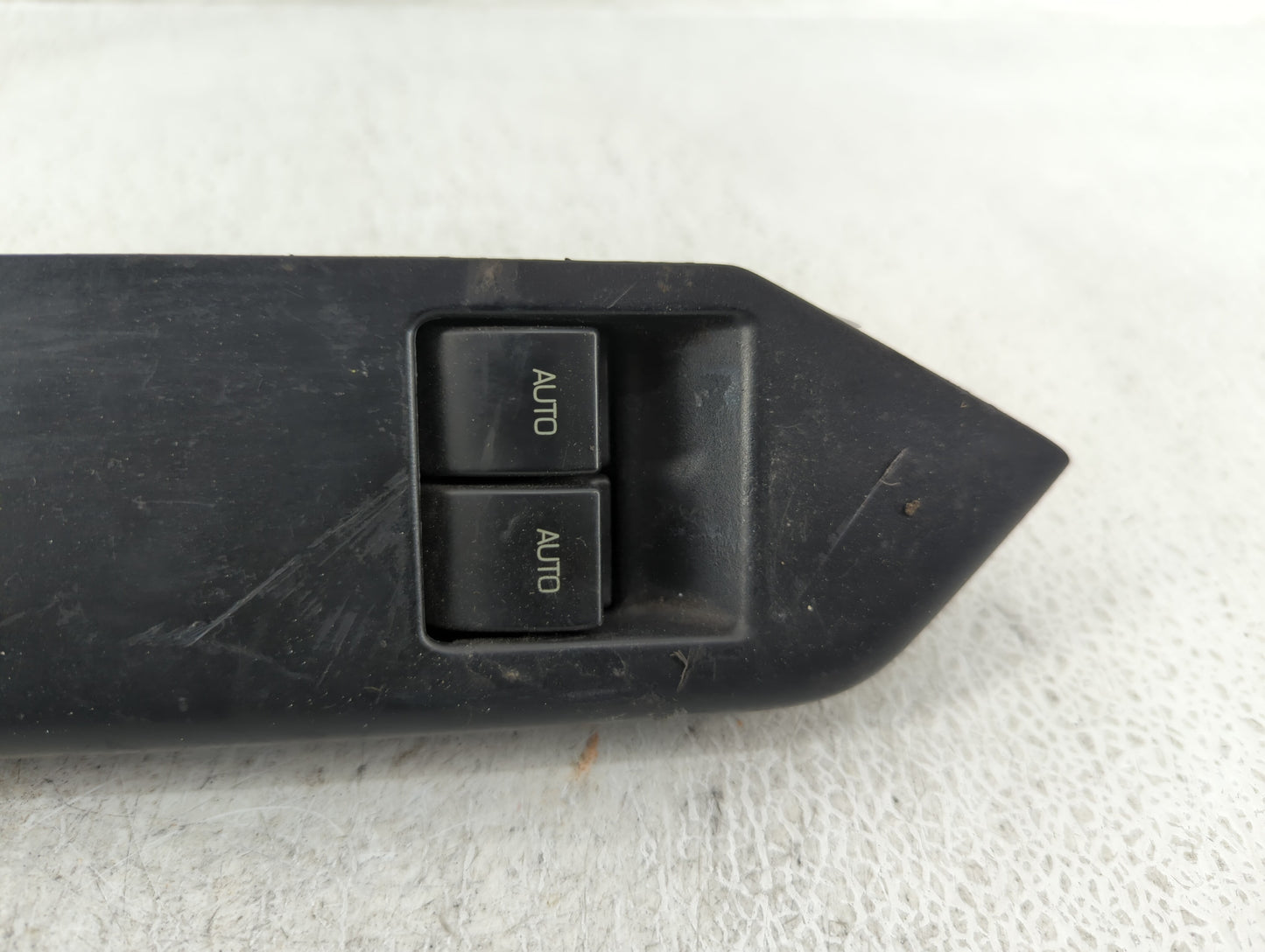 2010 Ford Mustang Passenger Right Power Window Switch - Oemusedautoparts1.com