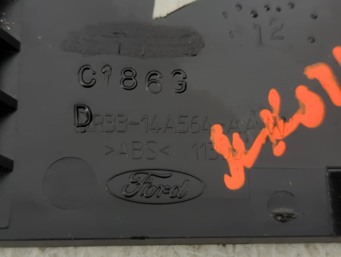 2010 Ford Mustang Passenger Right Power Window Switch - Oemusedautoparts1.com