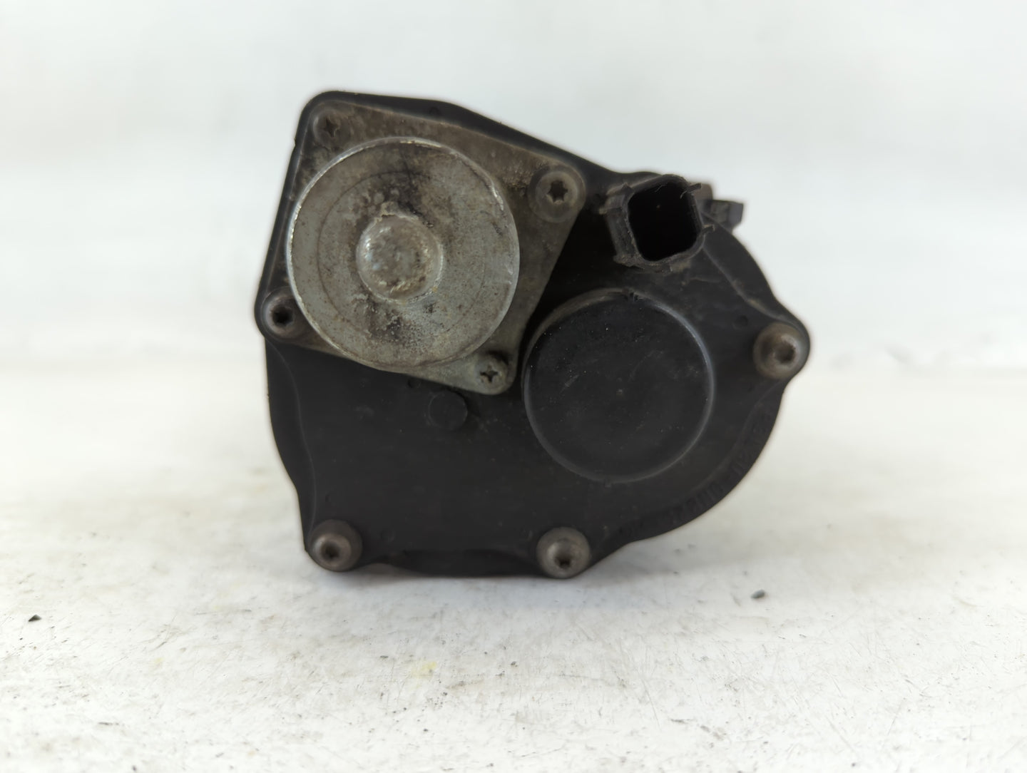 2006-2010 Ford Mustang Throttle Body P/N:081480039312 052708 2 EE01A Fits OEM Used Auto Parts - Oemusedautoparts1.com