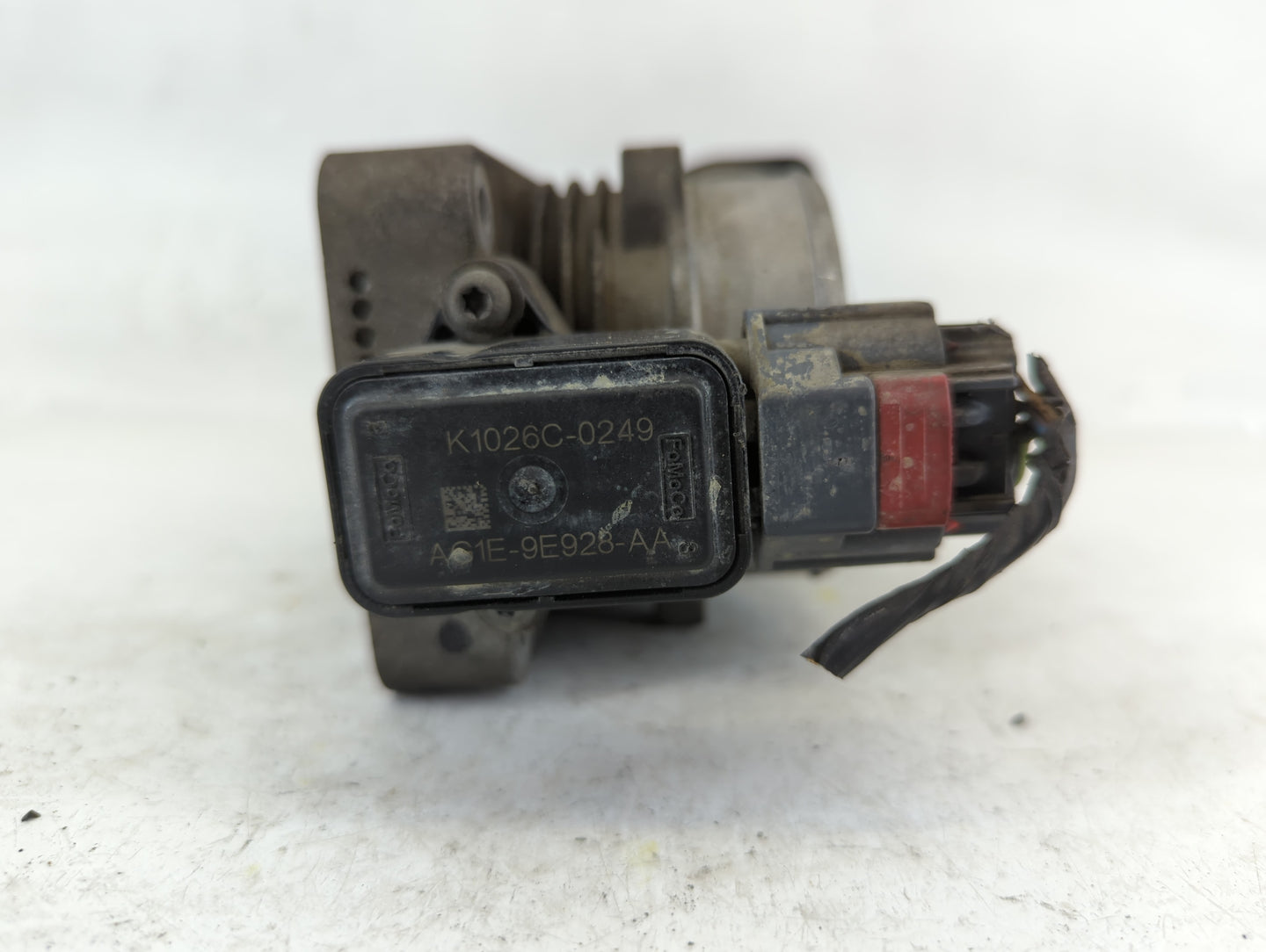 2006-2010 Ford Mustang Throttle Body P/N:081480039312 052708 2 EE01A Fits OEM Used Auto Parts - Oemusedautoparts1.com