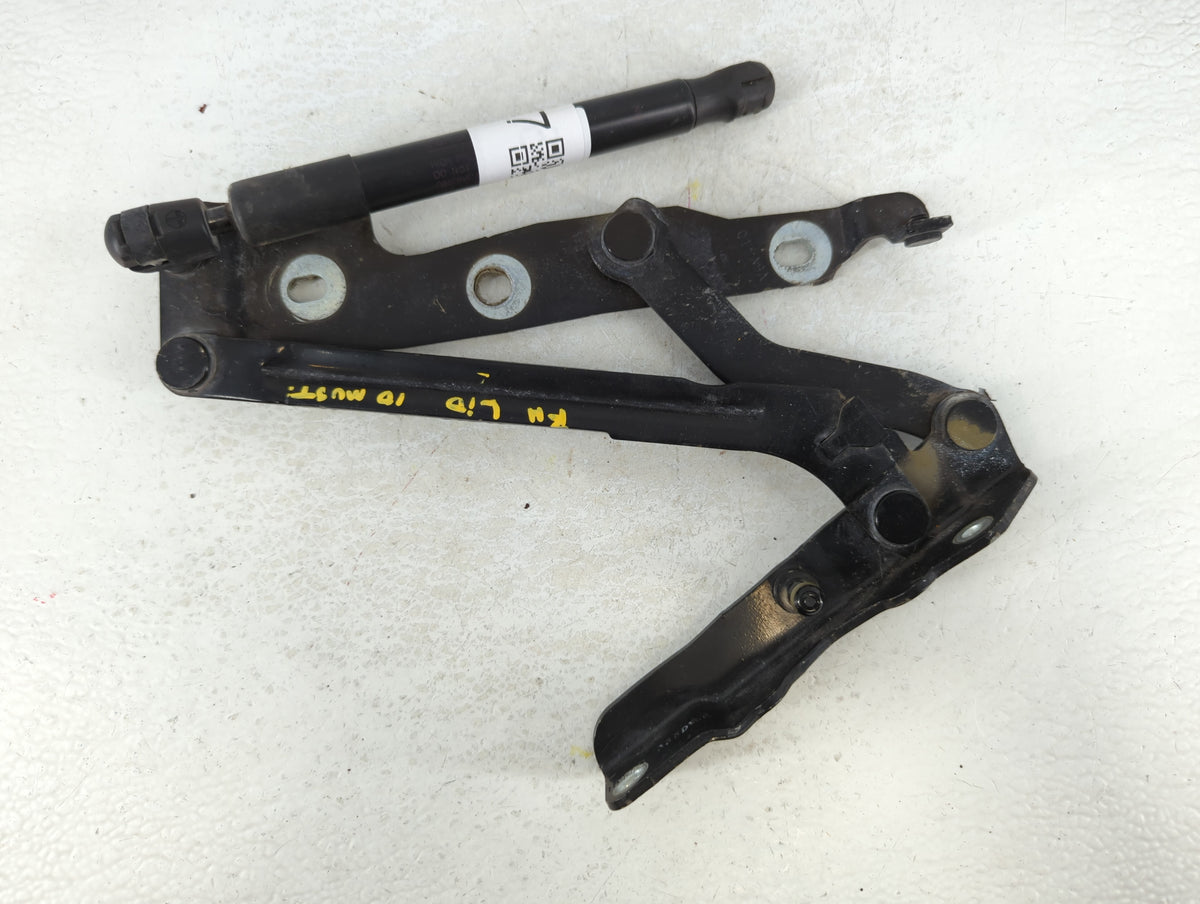 2010 Ford Mustang Driver Left Hood Hinge - Oemusedautoparts1.com