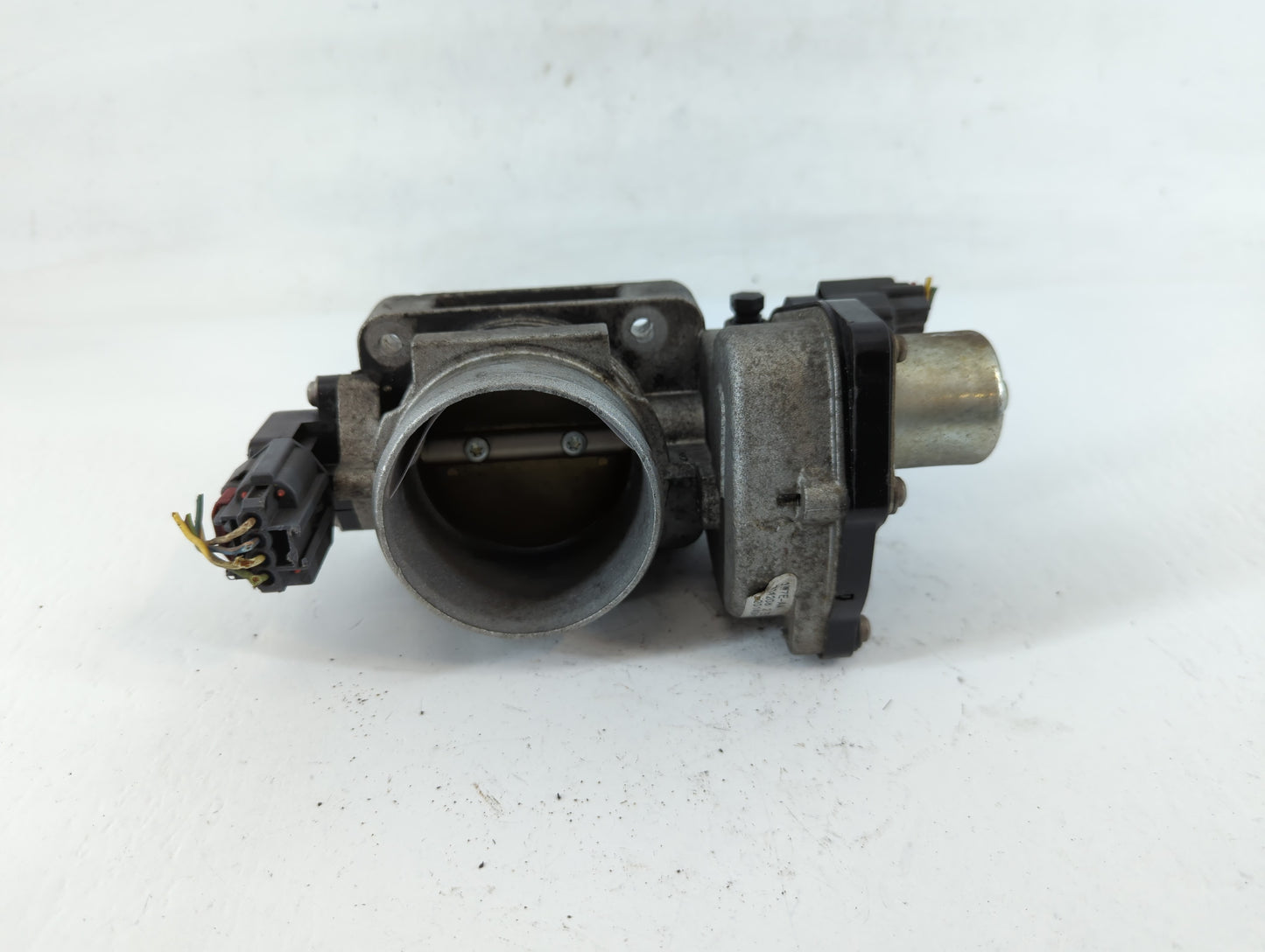 2006-2010 Ford Mustang Throttle Body P/N:031208 9W7E-AA Fits Fits 2004 2005 2006 2007 2008 2009 2010 2011 2012 2013 2014 201