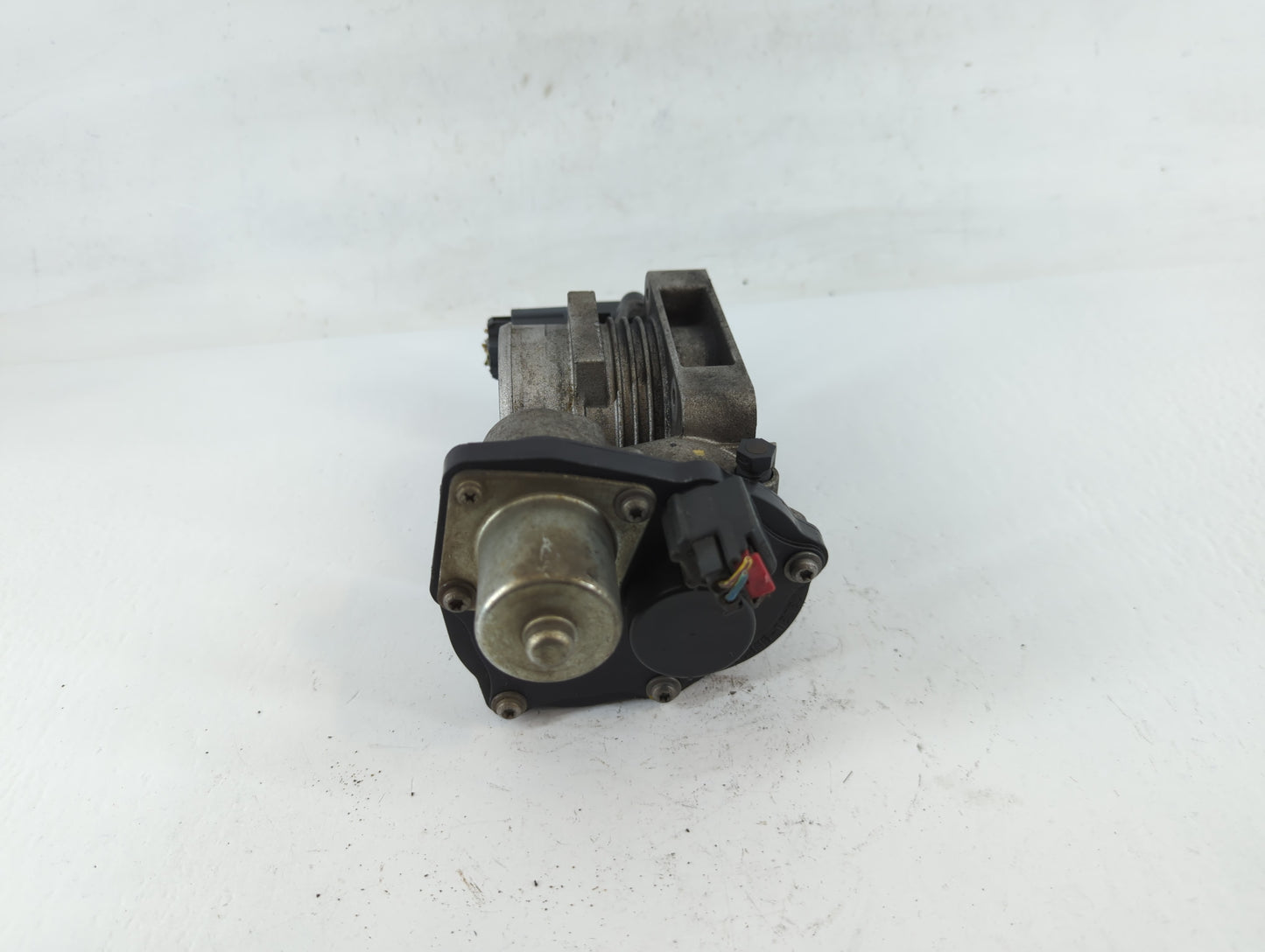 2006-2010 Ford Mustang Throttle Body P/N:031208 9W7E-AA Fits Fits 2004 2005 2006 2007 2008 2009 2010 2011 2012 2013 2014 201