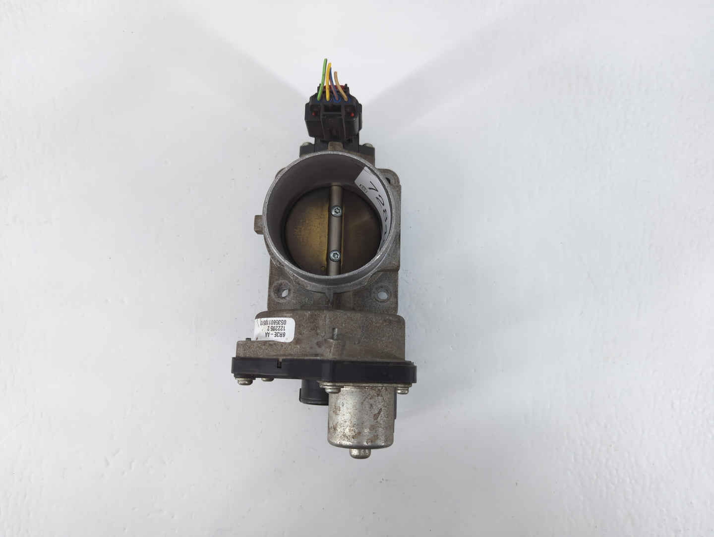 2006-2010 Ford Mustang Throttle Body P/N:122205 2 6R3E-AA Fits OEM Used Auto Parts - Oemusedautoparts1.com