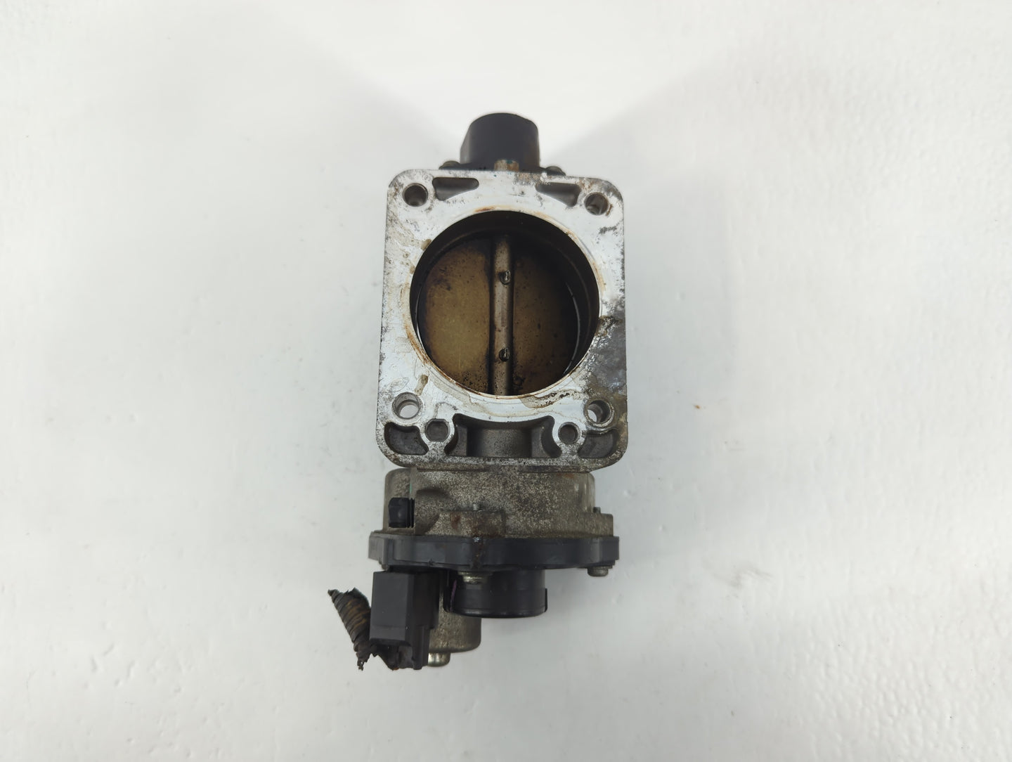 2006-2010 Ford Mustang Throttle Body P/N:0756025 3L5E-AE Fits OEM Used Auto Parts - Oemusedautoparts1.com