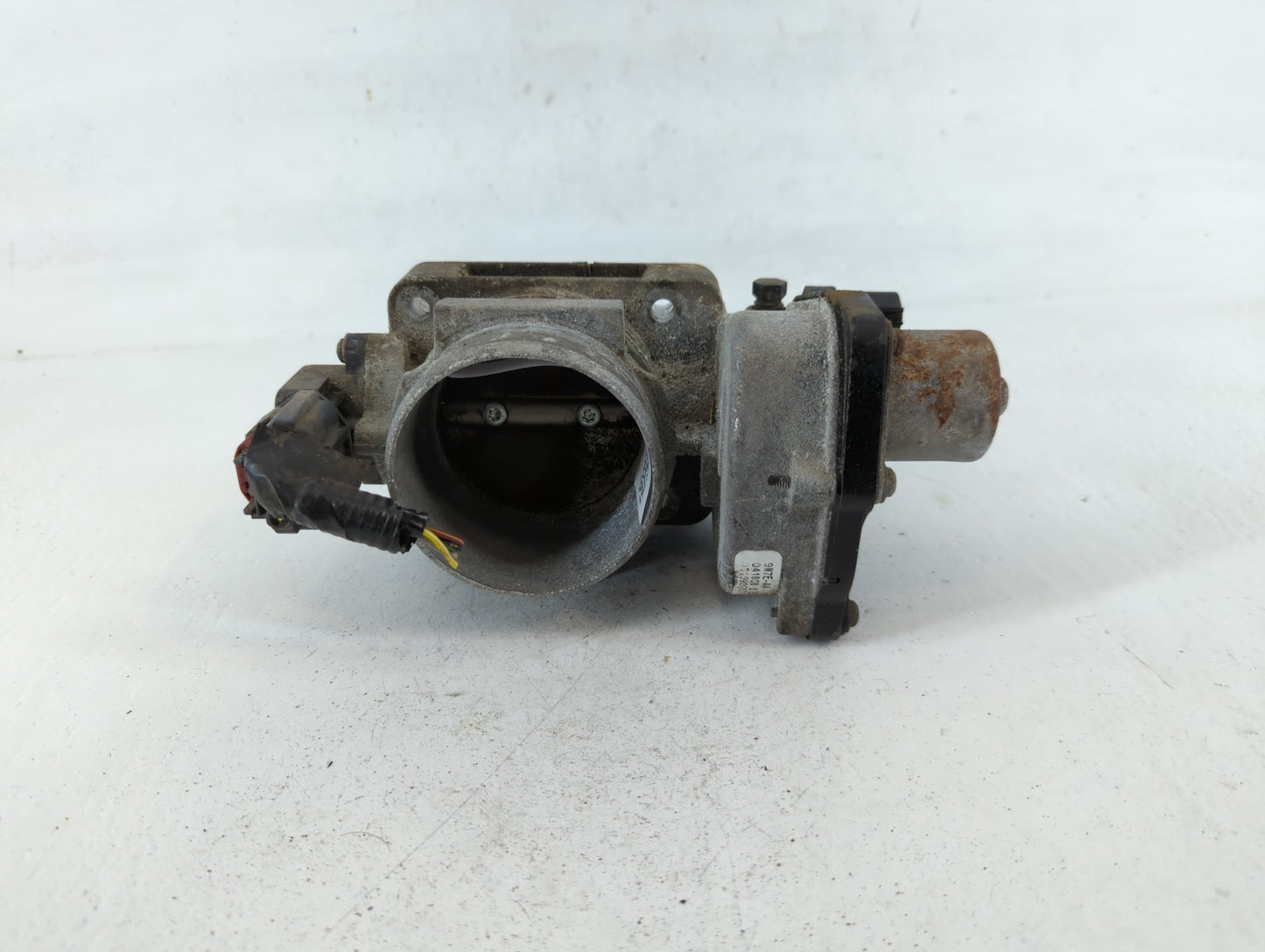 2006-2010 Ford Mustang Throttle Body P/N:041808 2 EE01A 9W7E-AA Fits OEM Used Auto Parts - Oemusedautoparts1.com