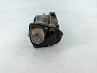 2006-2010 Ford Mustang Throttle Body P/N:041808 2 EE01A 9W7E-AA Fits OEM Used Auto Parts - Oemusedautoparts1.com